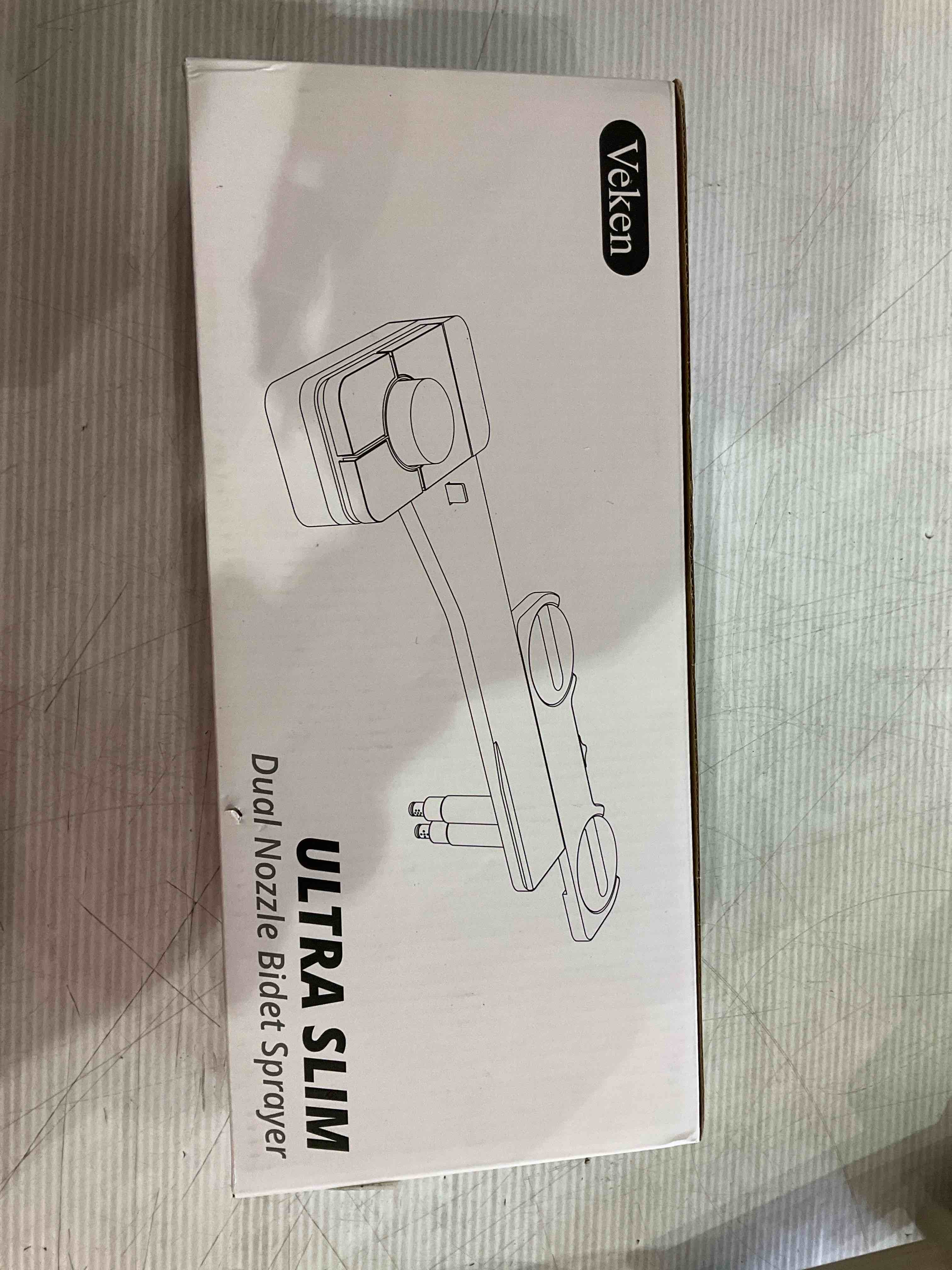 https://s3.amazonaws.com/lotting-images-prod/bidfta/EXS01057000_1706792713890.jpeg