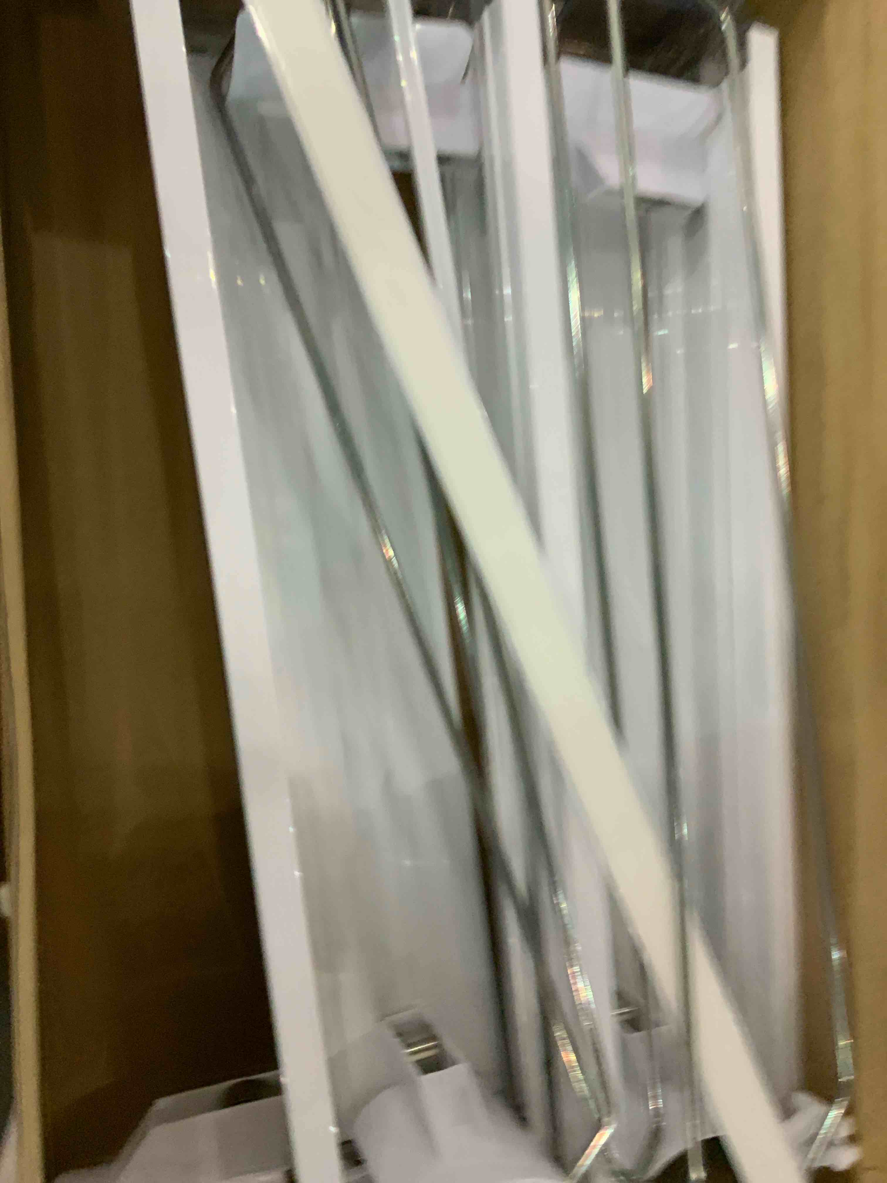 https://s3.amazonaws.com/lotting-images-prod/bidfta/EXS01058069_1704812648871.jpeg