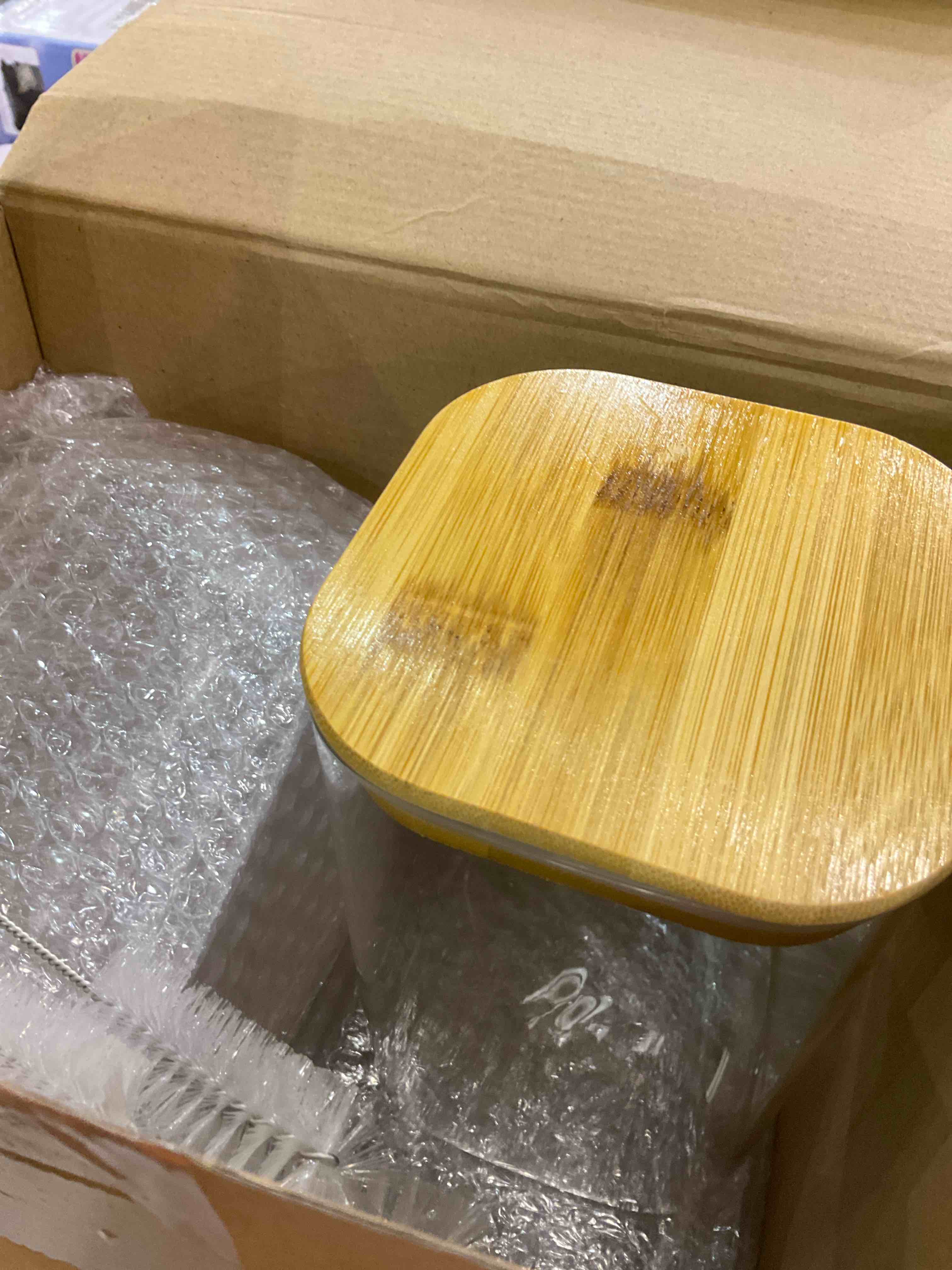 https://s3.amazonaws.com/lotting-images-prod/bidfta/EXS01058606_1705590124680.jpeg