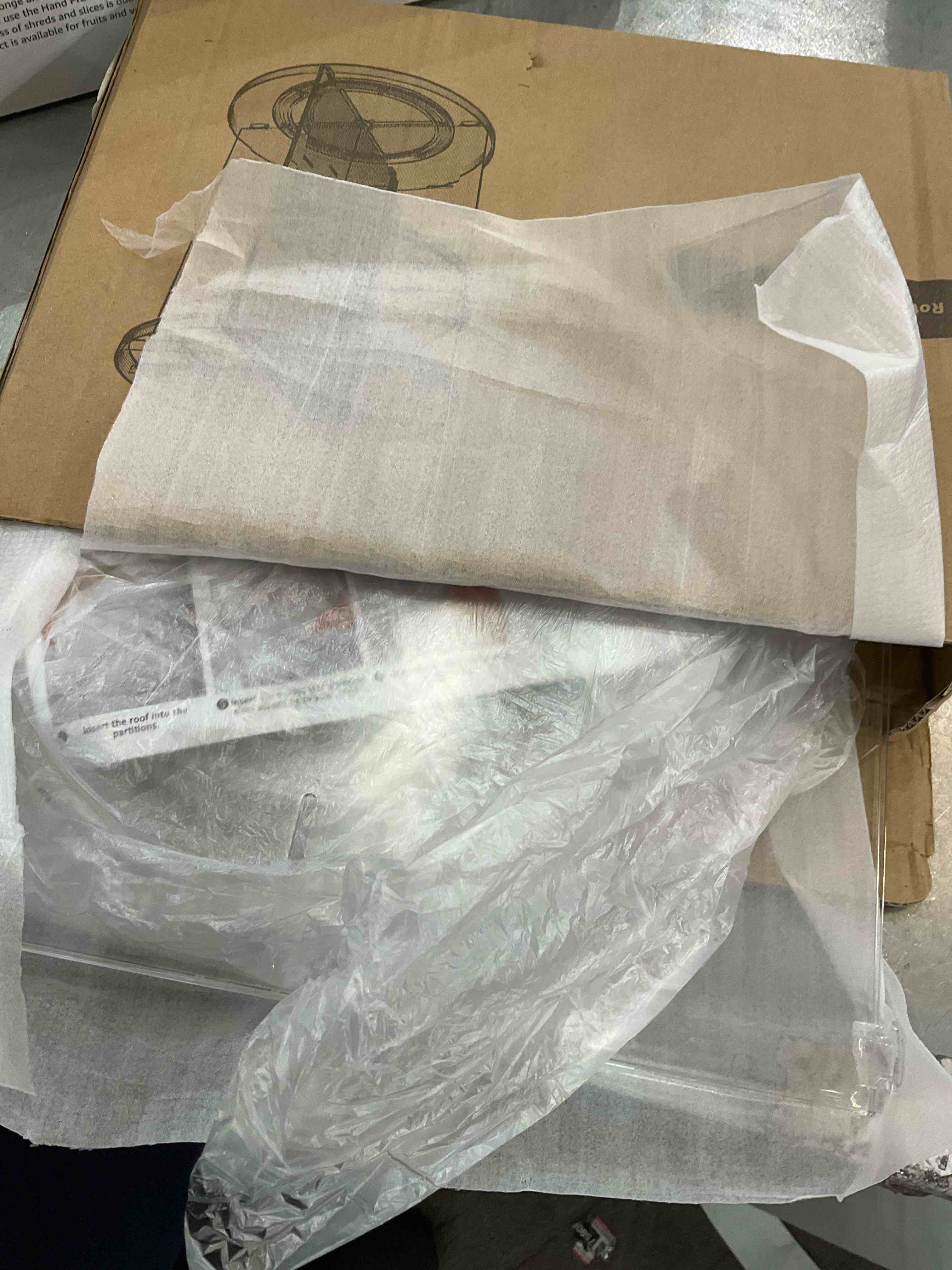 Cq acrylic 360 Degree Rotating Makeup Organizer for Bathroom,4 Tier Adjustable Cosmetic Storage Cases and Make Up Holder Display Cases,Clear