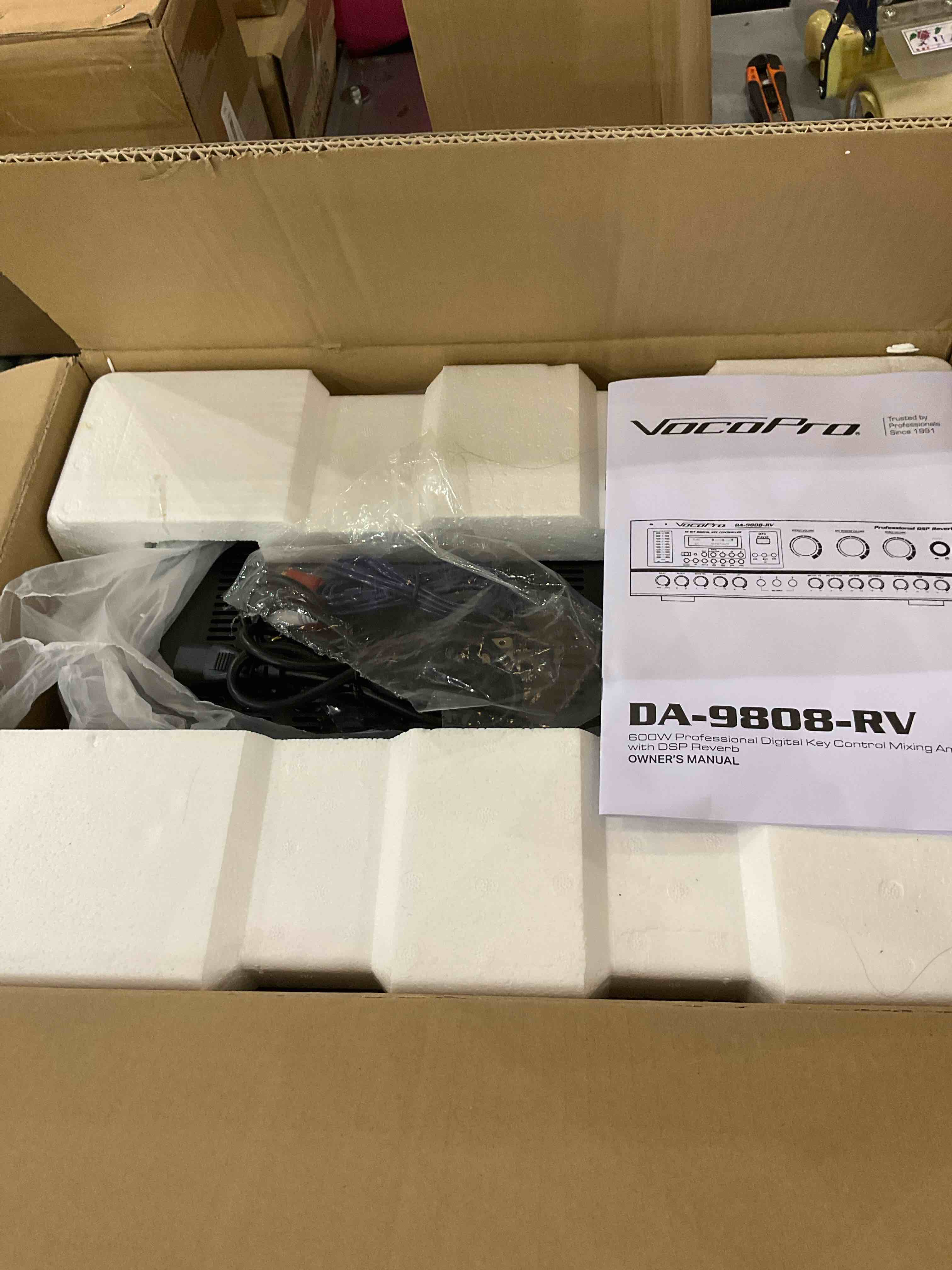 https://s3.amazonaws.com/lotting-images-prod/bidfta/EXS01059162_1704912581390.jpeg