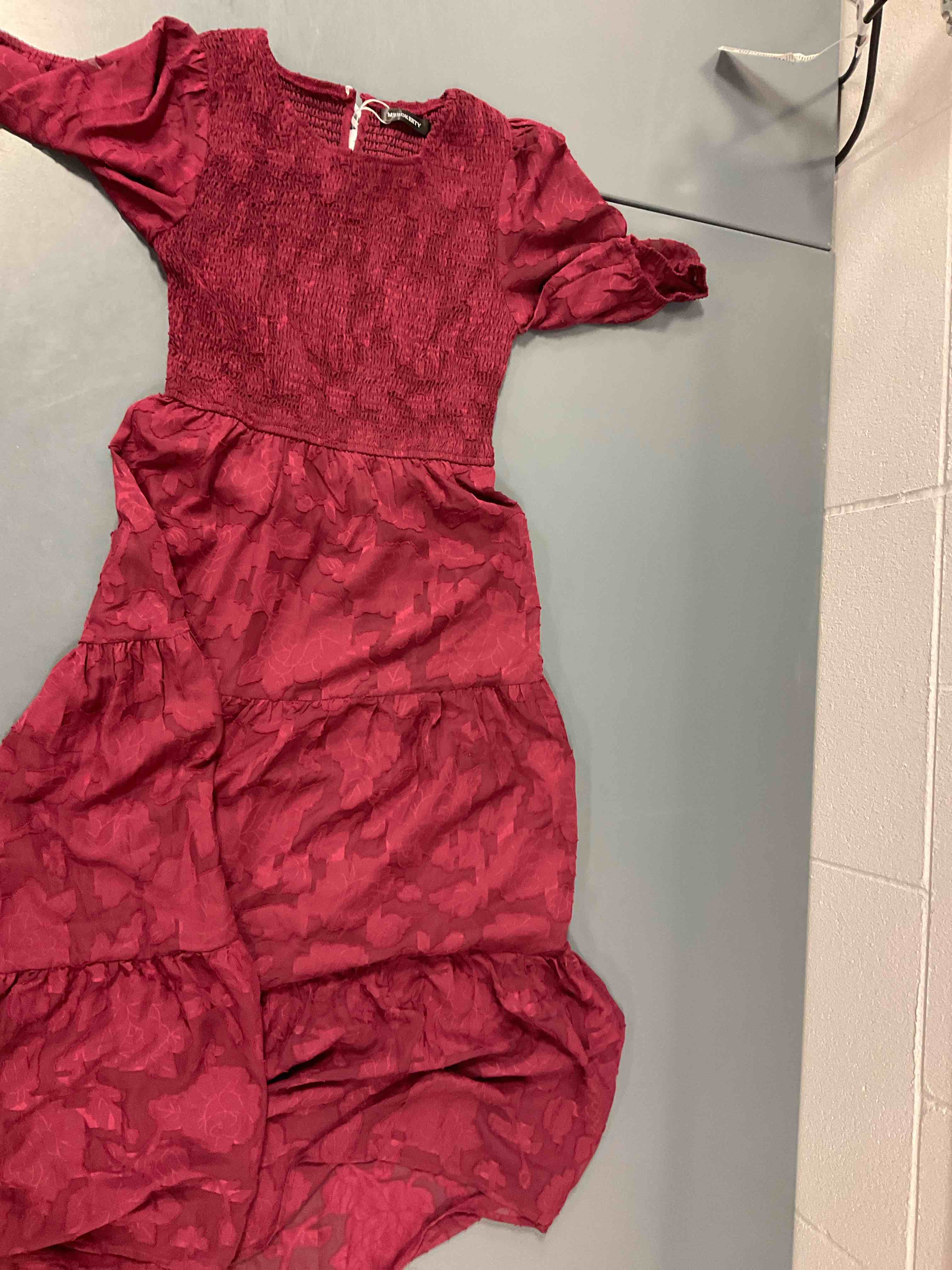 Merokeety red dress size small