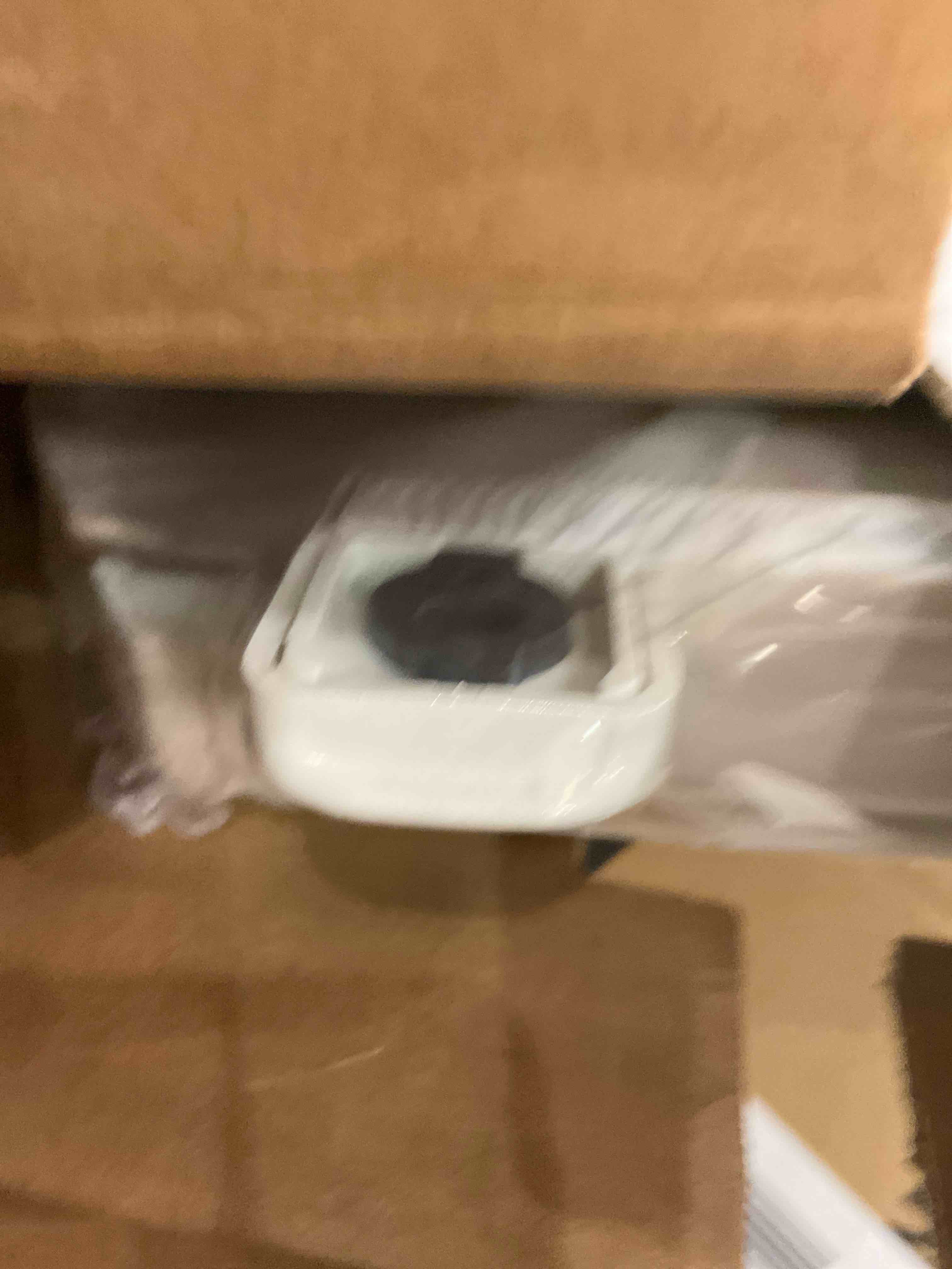 https://s3.amazonaws.com/lotting-images-prod/bidfta/EXS01060797_1706897678969.jpeg