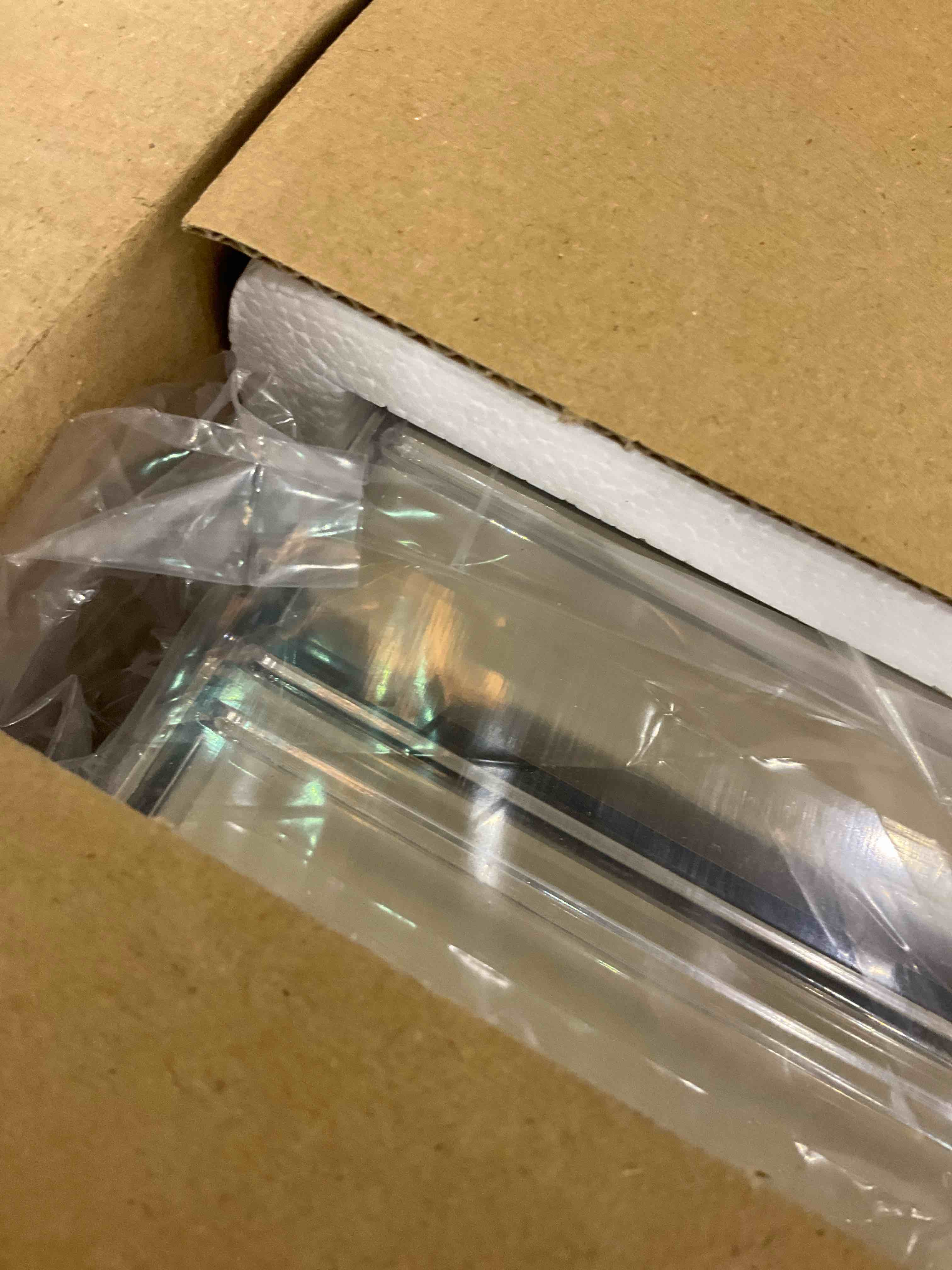 https://s3.amazonaws.com/lotting-images-prod/bidfta/EXS01060865_1707145990651.jpeg