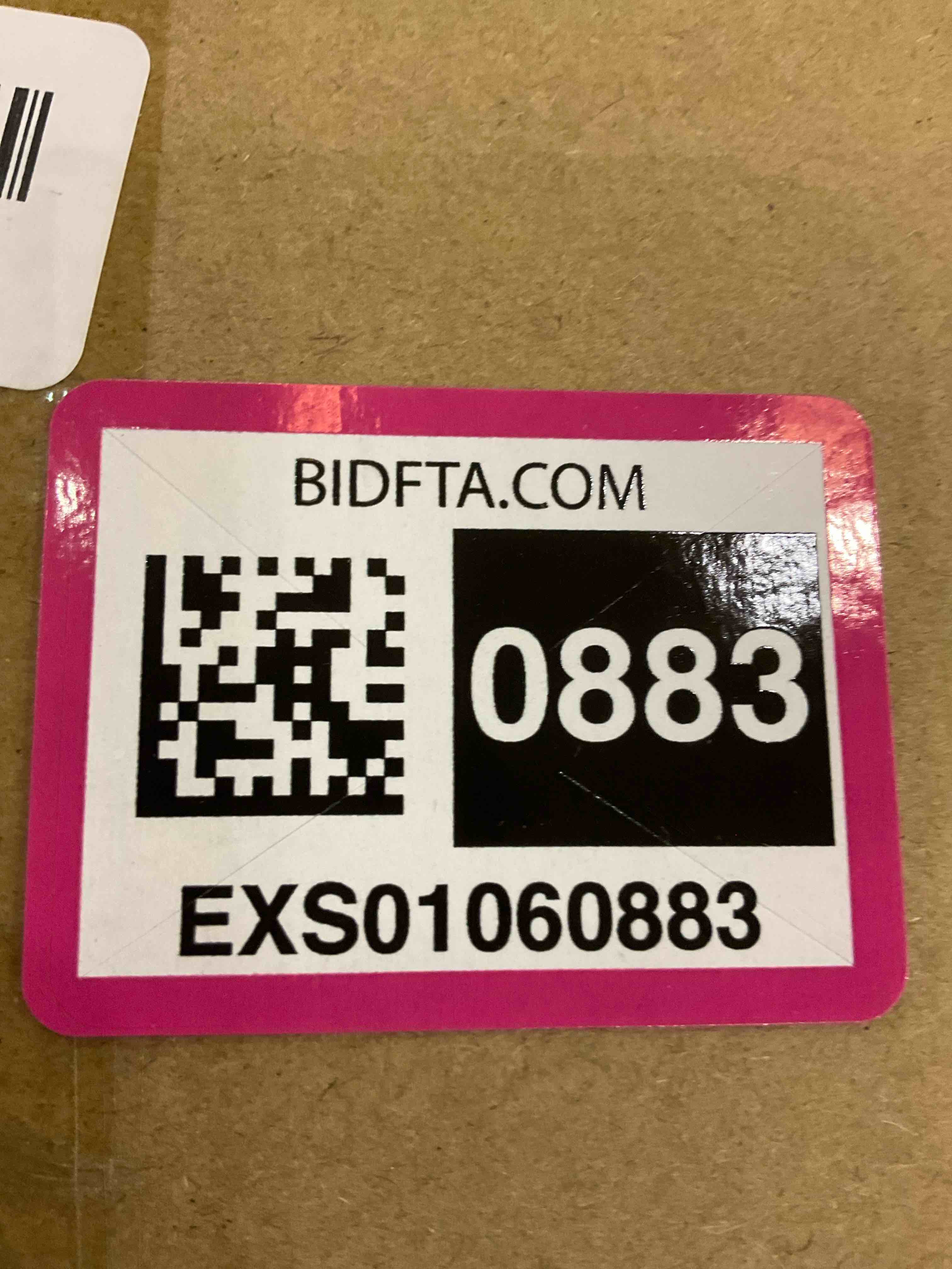 https://s3.amazonaws.com/lotting-images-prod/bidfta/EXS01060883_1707148433328.jpeg