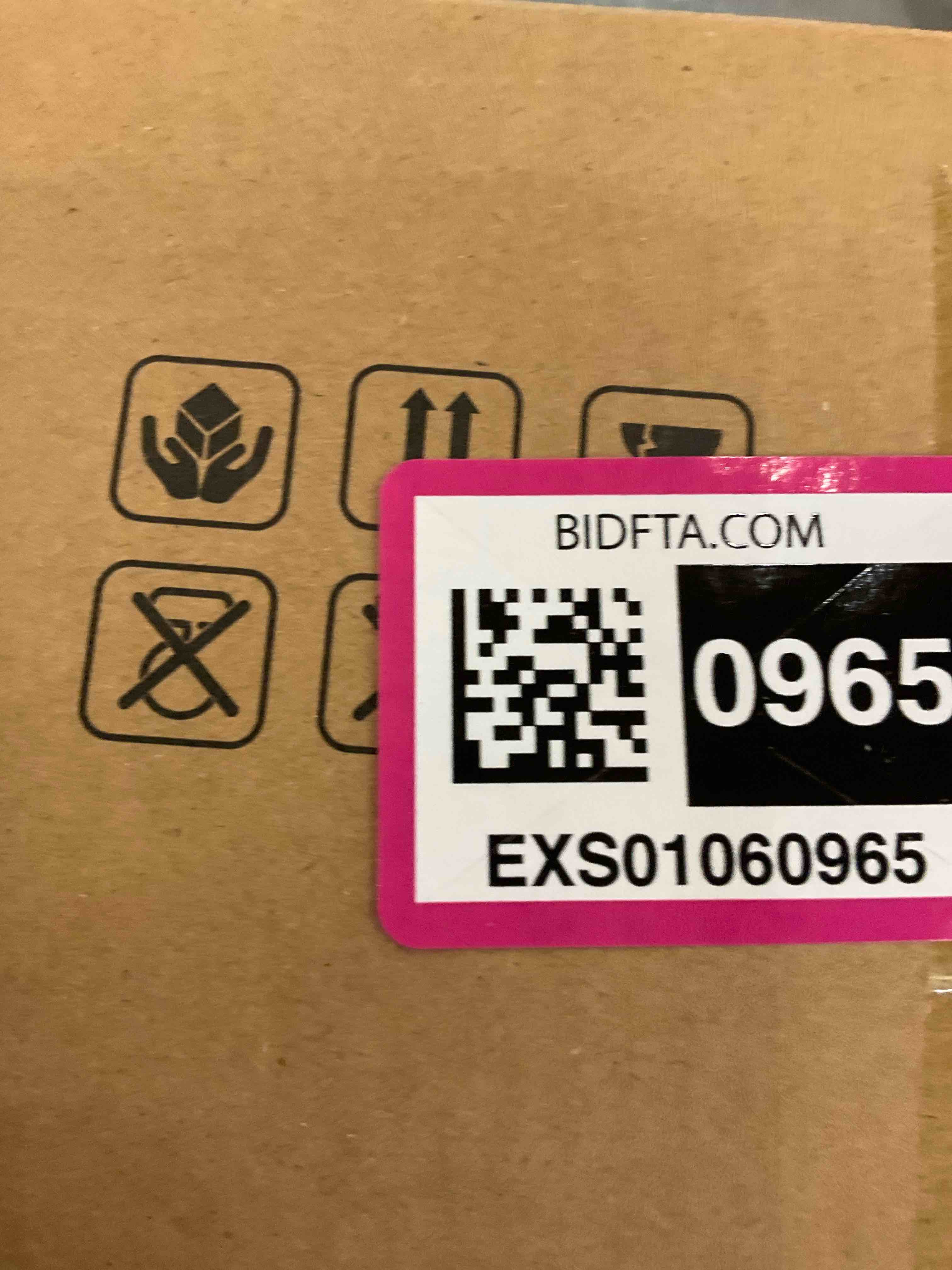 https://s3.amazonaws.com/lotting-images-prod/bidfta/EXS01060965_1707235814302.jpeg