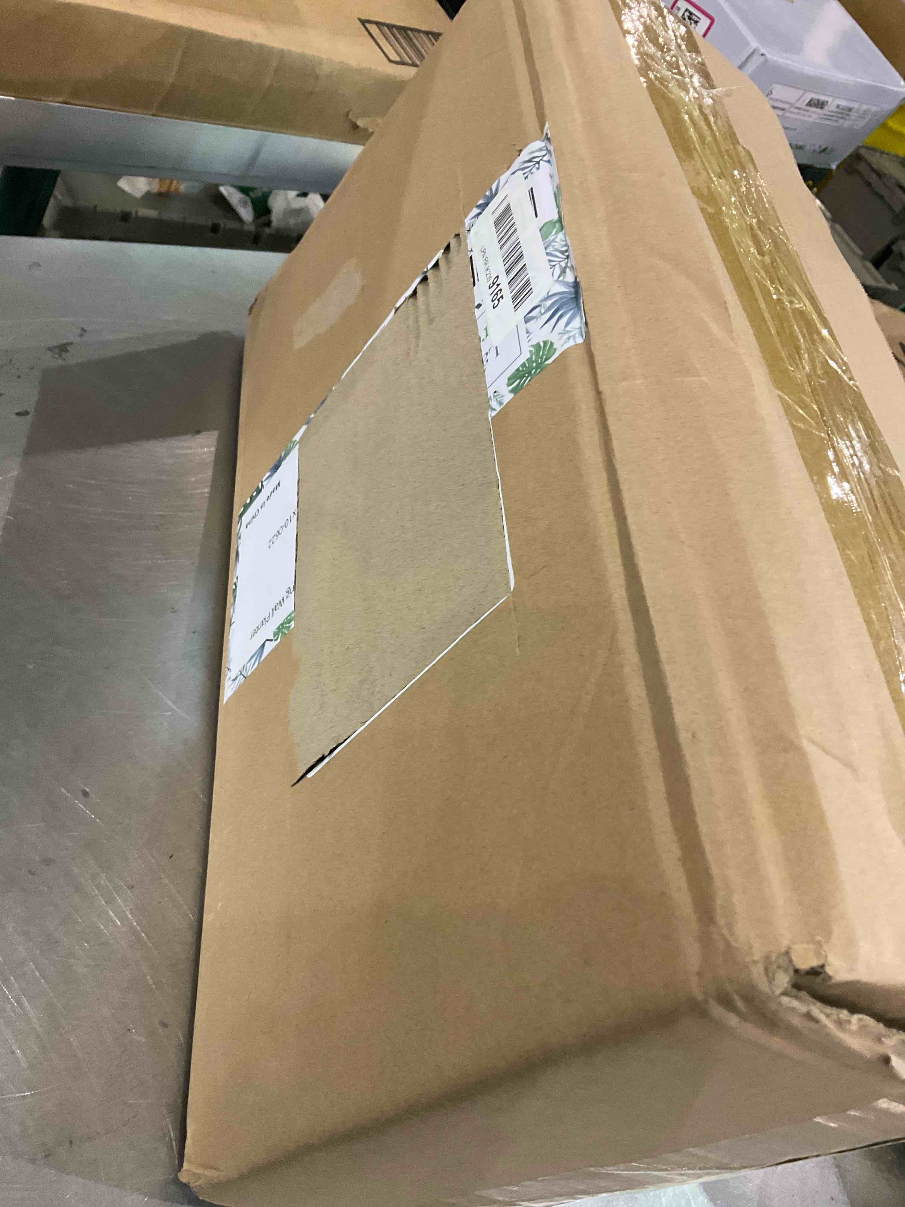https://s3.amazonaws.com/lotting-images-prod/bidfta/EXS01065978_1707222032842.jpeg