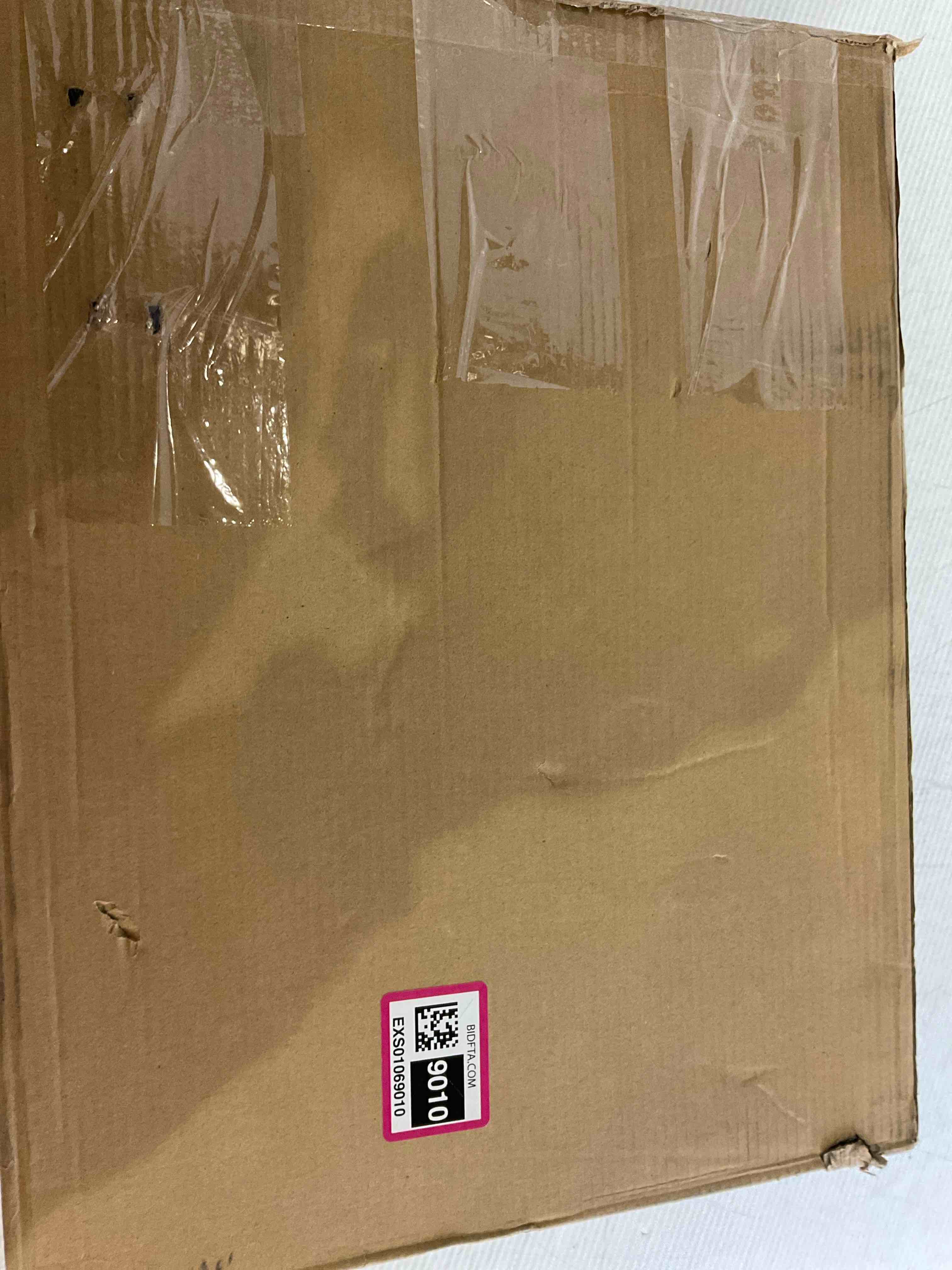https://s3.amazonaws.com/lotting-images-prod/bidfta/EXS01069010_1706794408569.jpeg