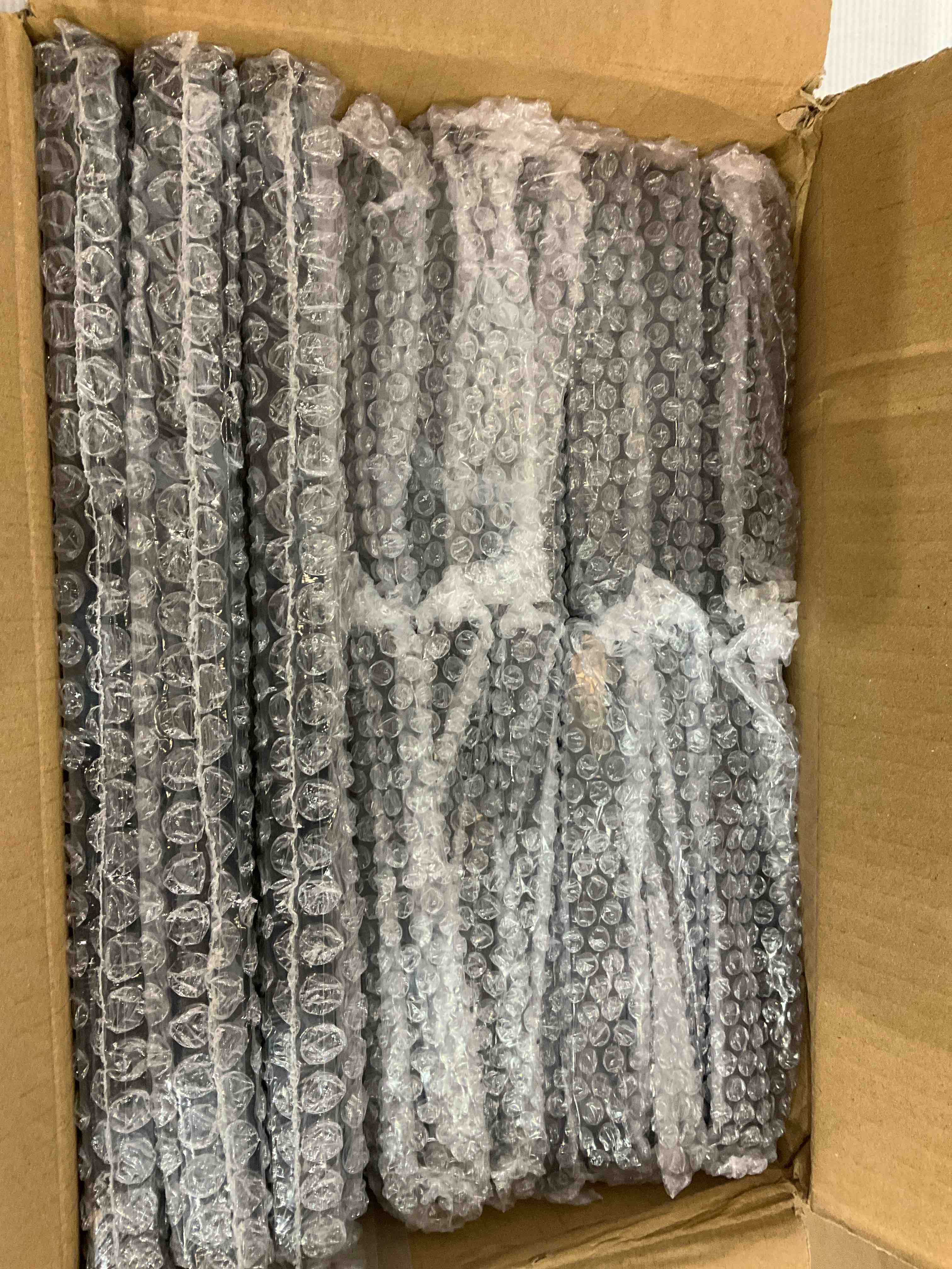 https://s3.amazonaws.com/lotting-images-prod/bidfta/EXS01069023_1706797788358.jpeg