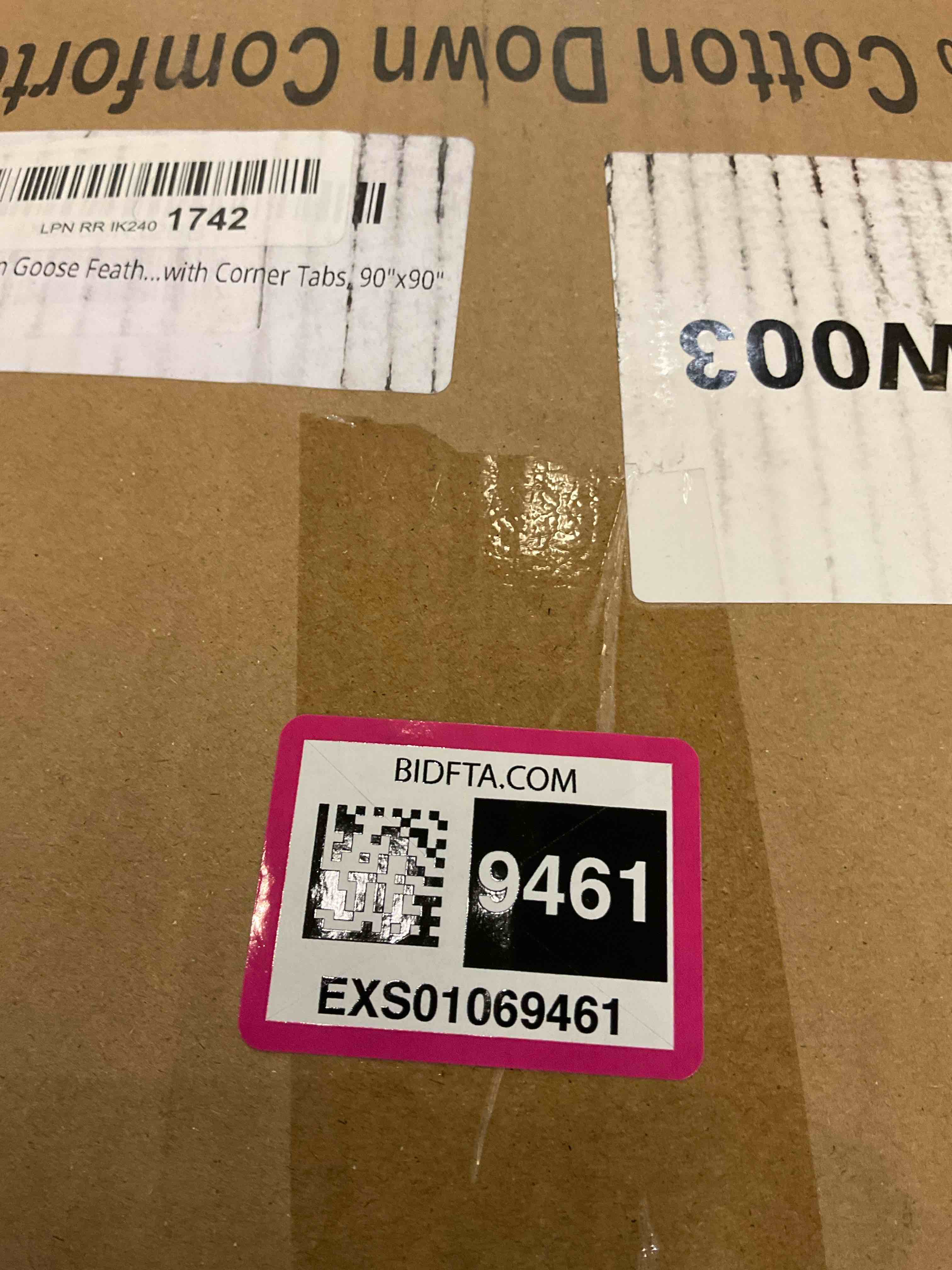 https://s3.amazonaws.com/lotting-images-prod/bidfta/EXS01069461_1707849255119.jpeg