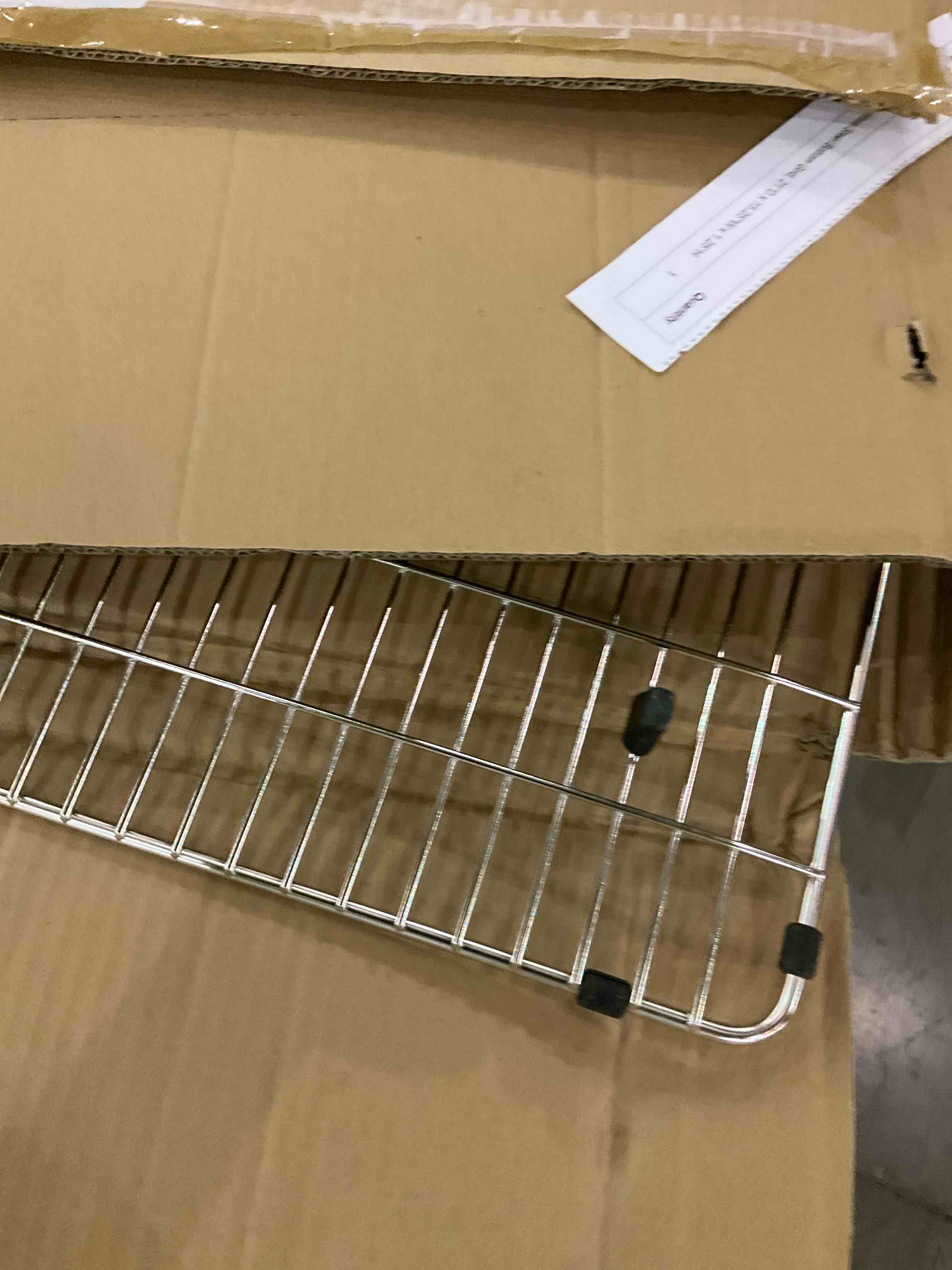 https://s3.amazonaws.com/lotting-images-prod/bidfta/EXS01071021_1726141621371.jpeg