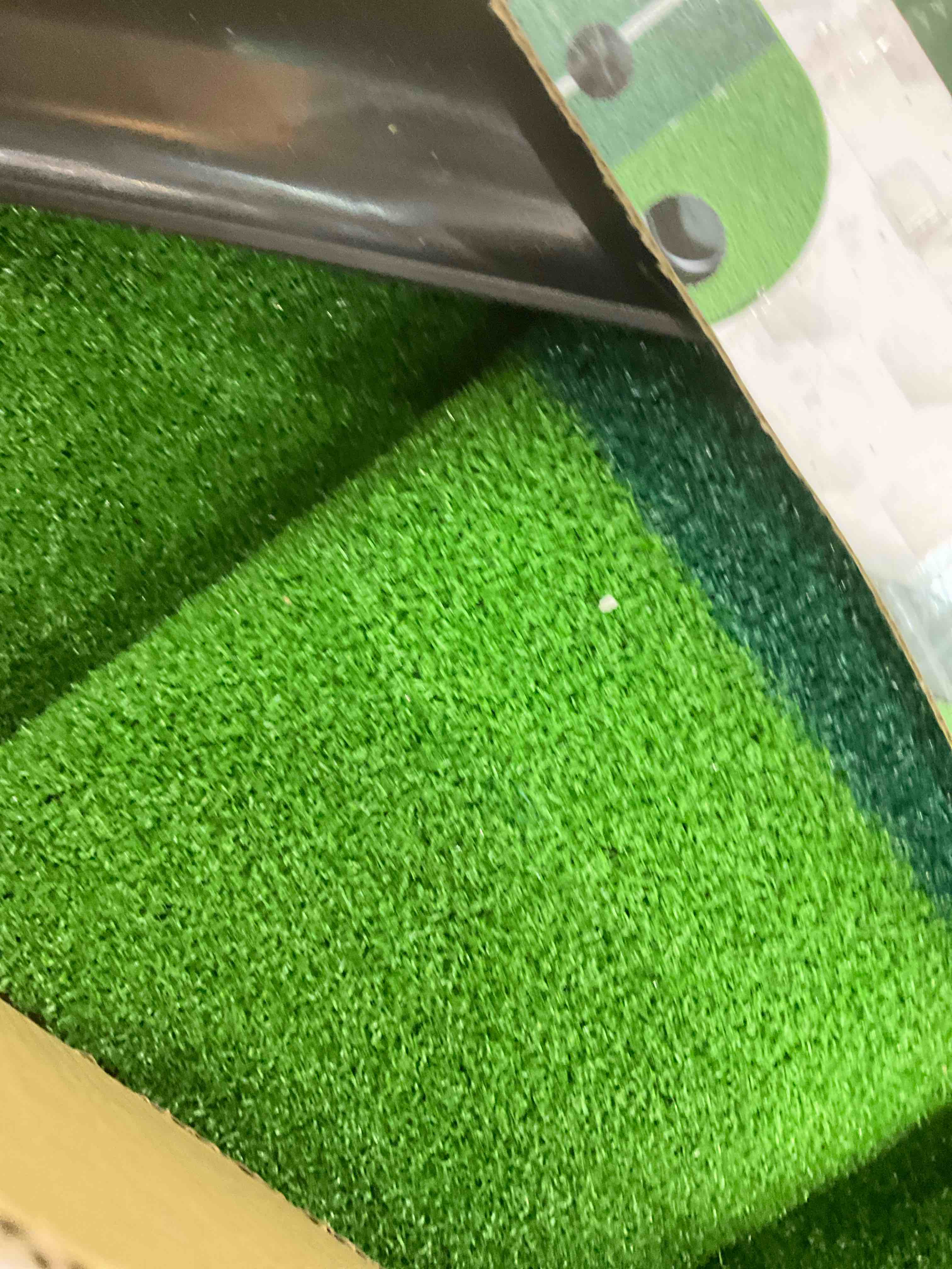 https://s3.amazonaws.com/lotting-images-prod/bidfta/EXS01092585_1708102319161.jpeg