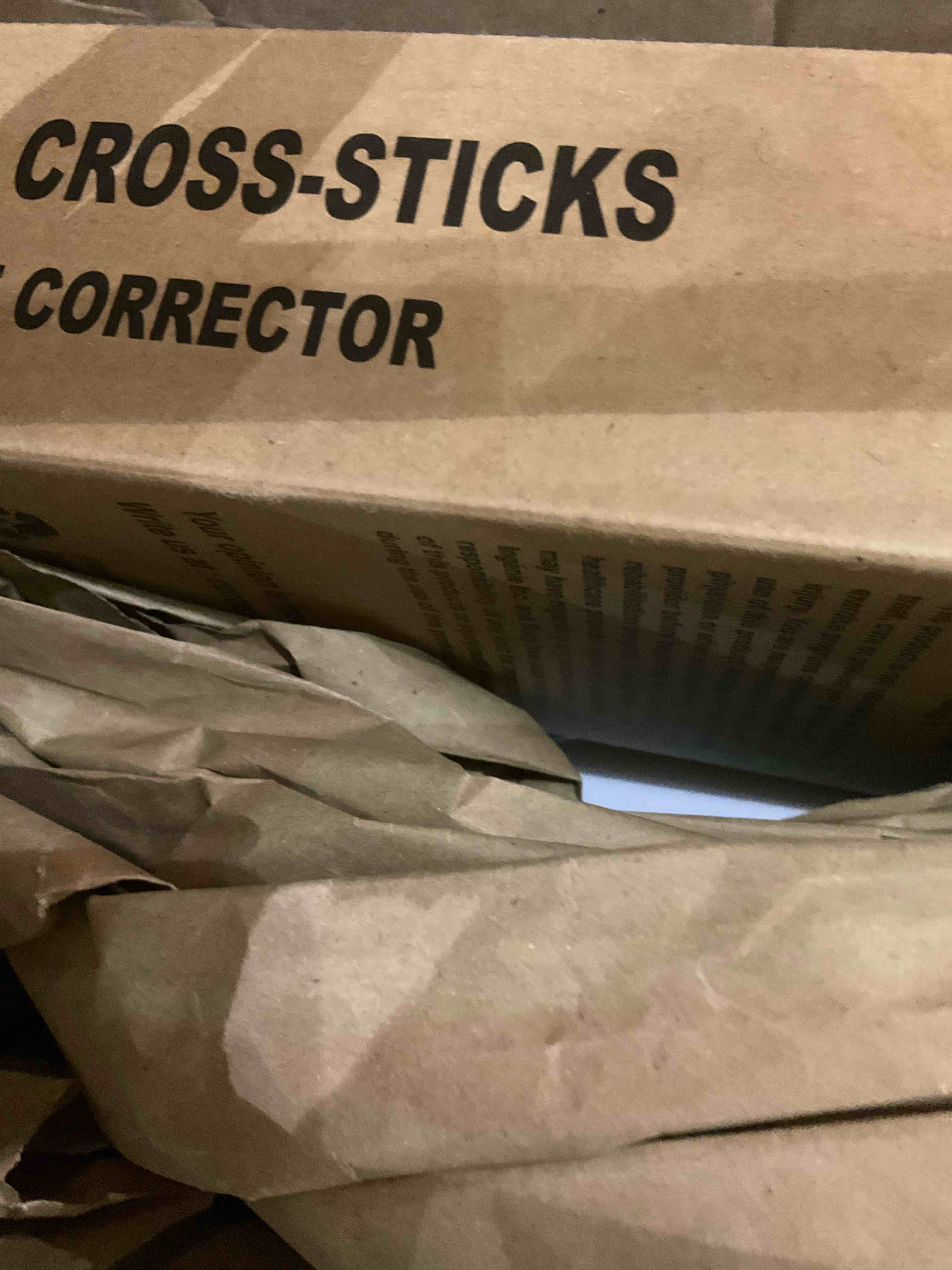 https://s3.amazonaws.com/lotting-images-prod/bidfta/EXS01092603_1708110068867.jpeg