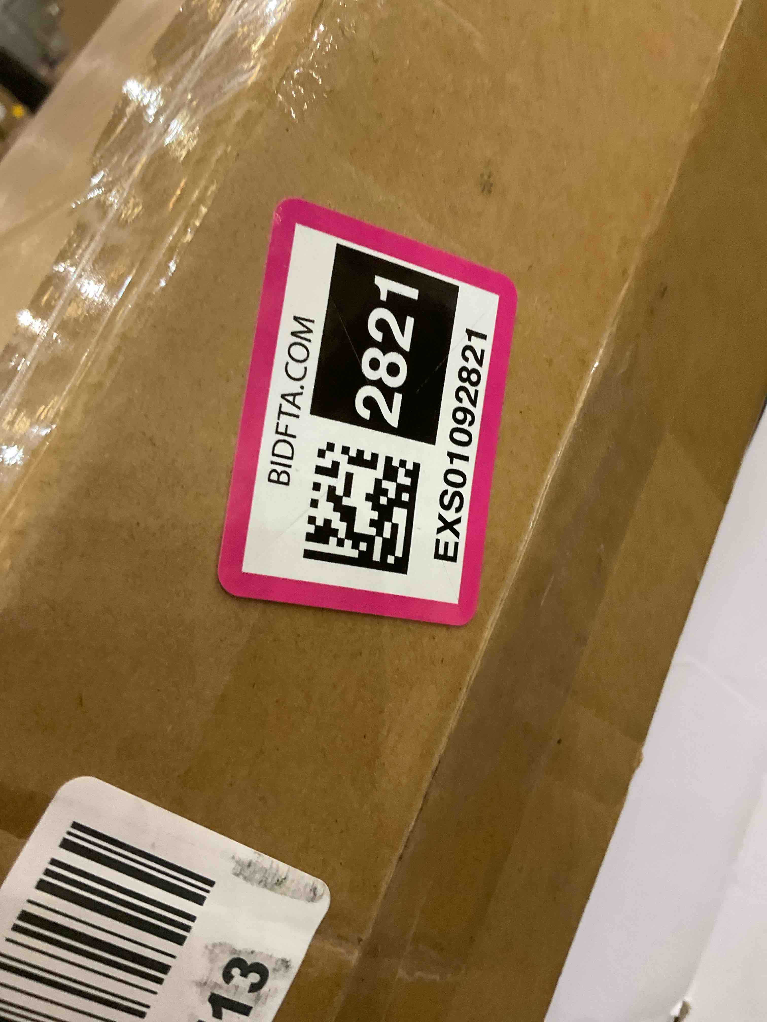 https://s3.amazonaws.com/lotting-images-prod/bidfta/EXS01092821_1708544673058.jpeg