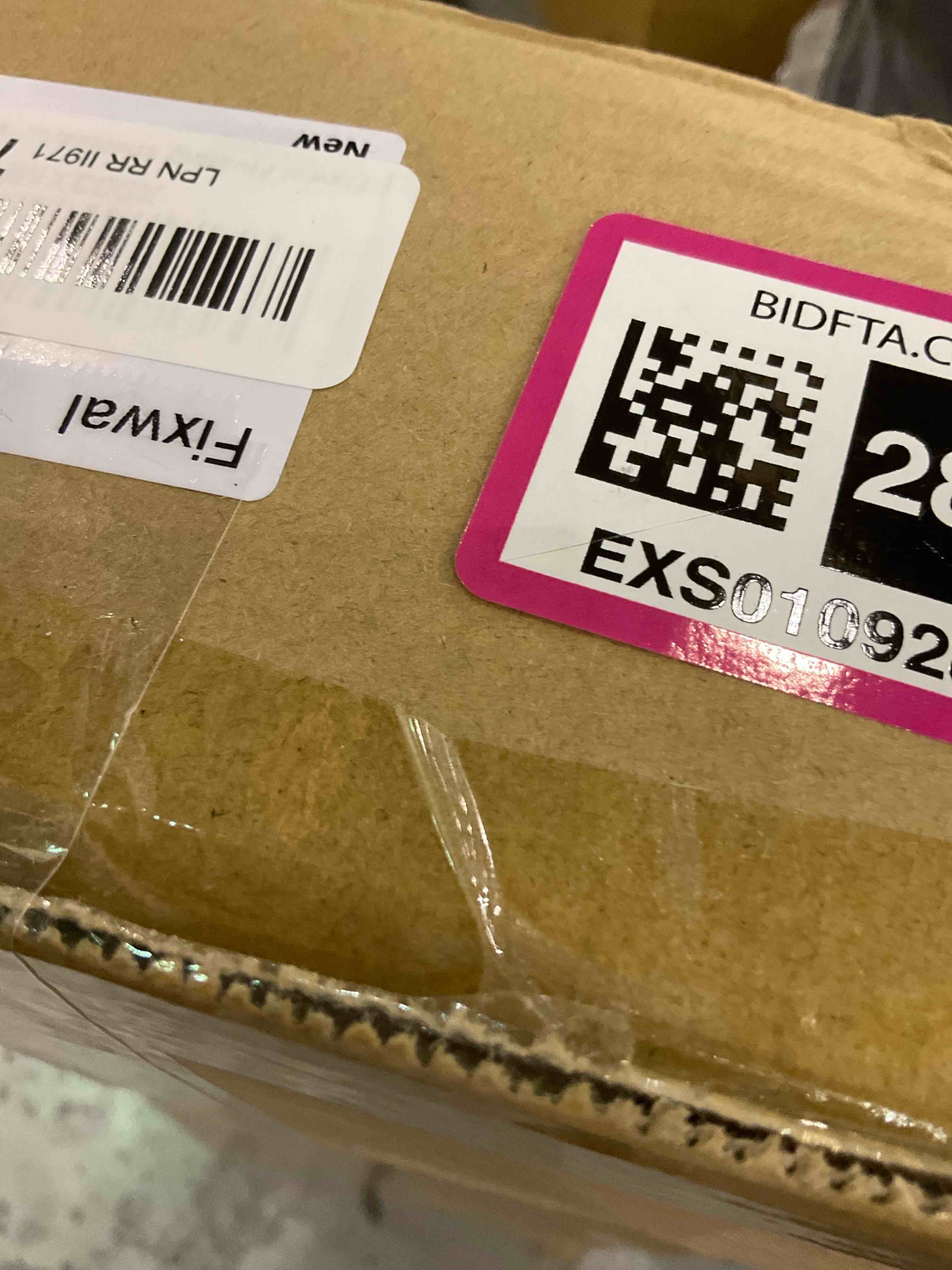 https://s3.amazonaws.com/lotting-images-prod/bidfta/EXS01092853_1708623962821.jpeg