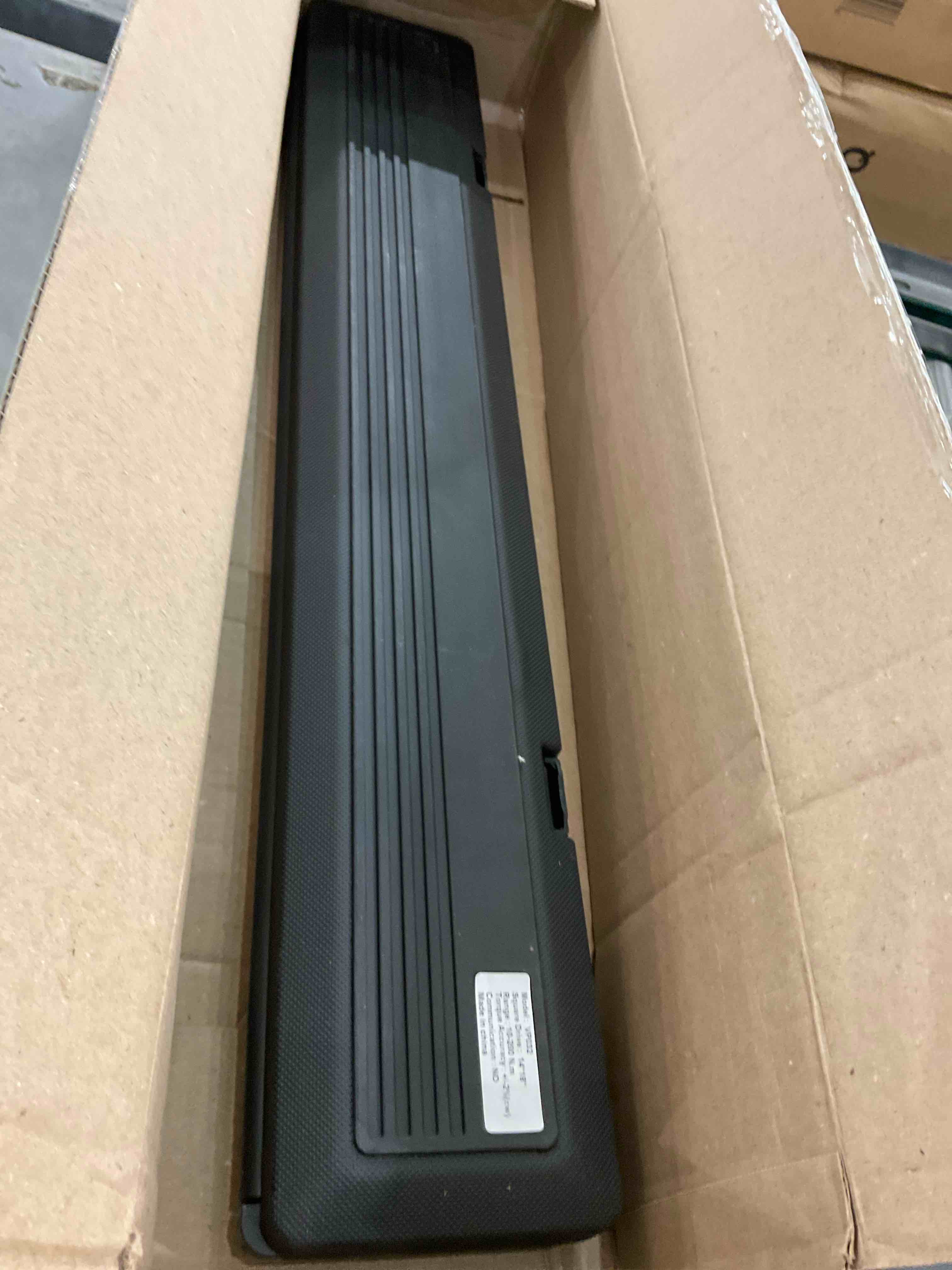 https://s3.amazonaws.com/lotting-images-prod/bidfta/EXS01106207_1707146043316.jpeg