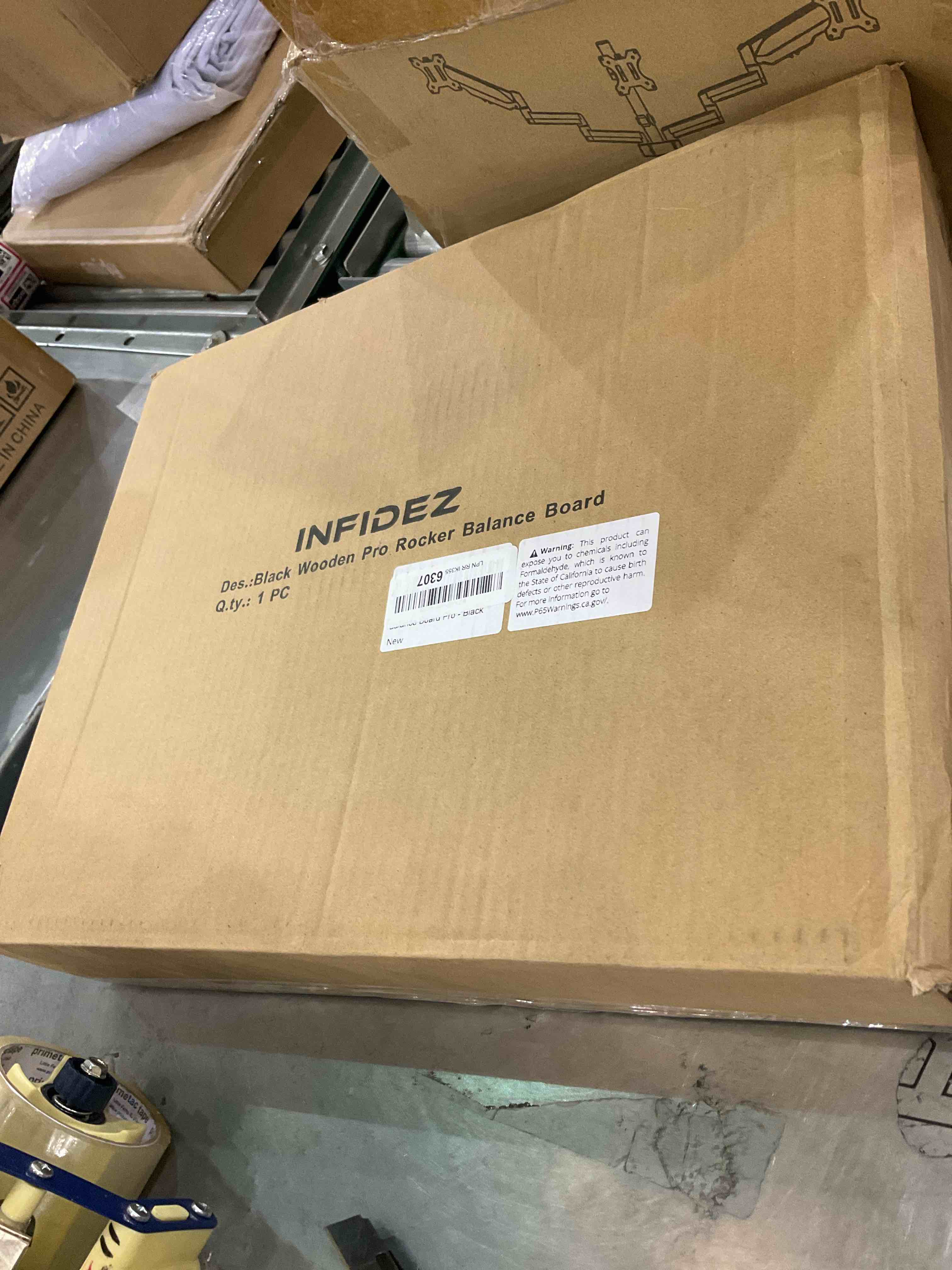 https://s3.amazonaws.com/lotting-images-prod/bidfta/EXS01106460_1707316055058.jpeg
