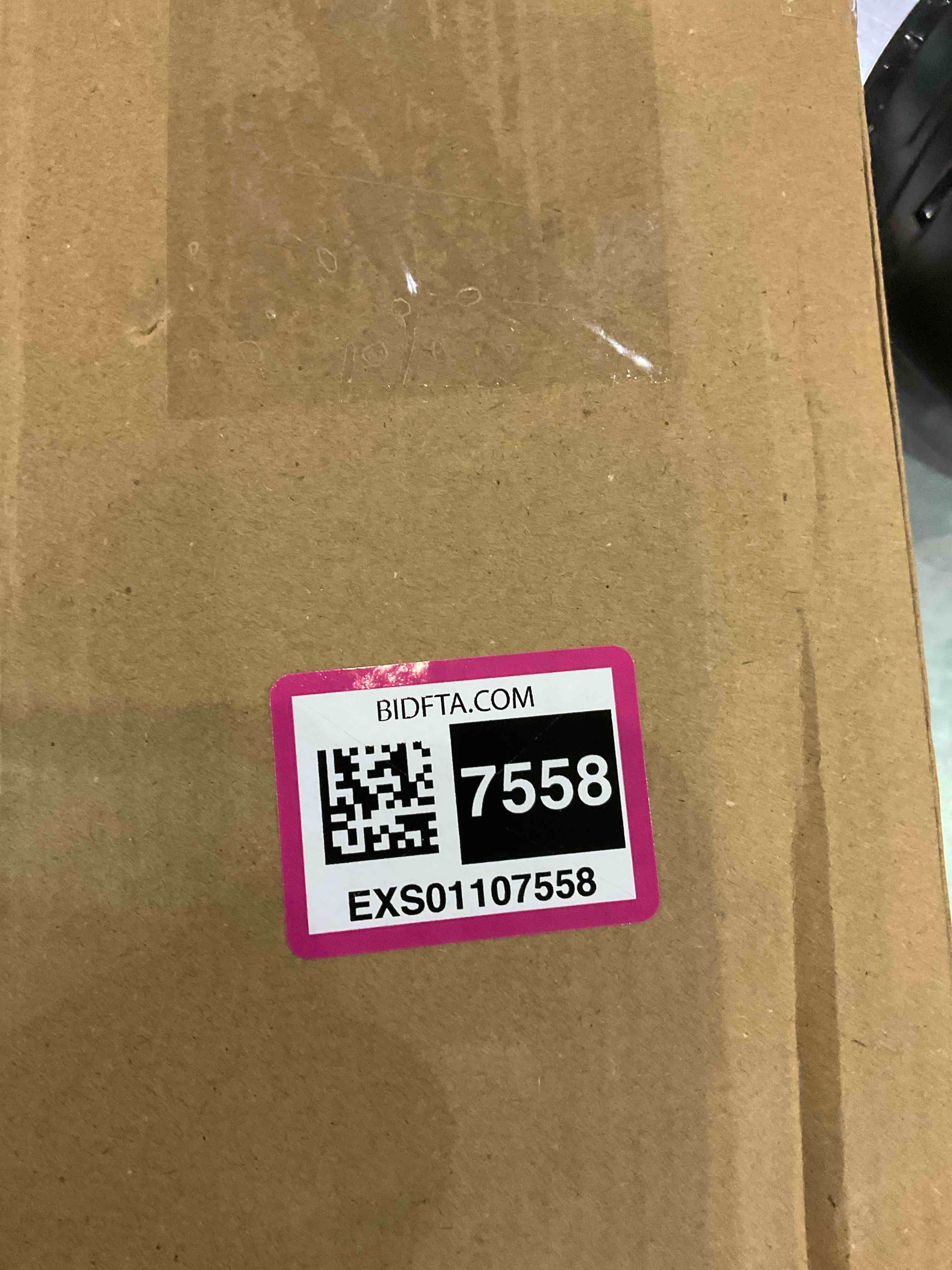 https://s3.amazonaws.com/lotting-images-prod/bidfta/EXS01107558_1708432699150.jpeg