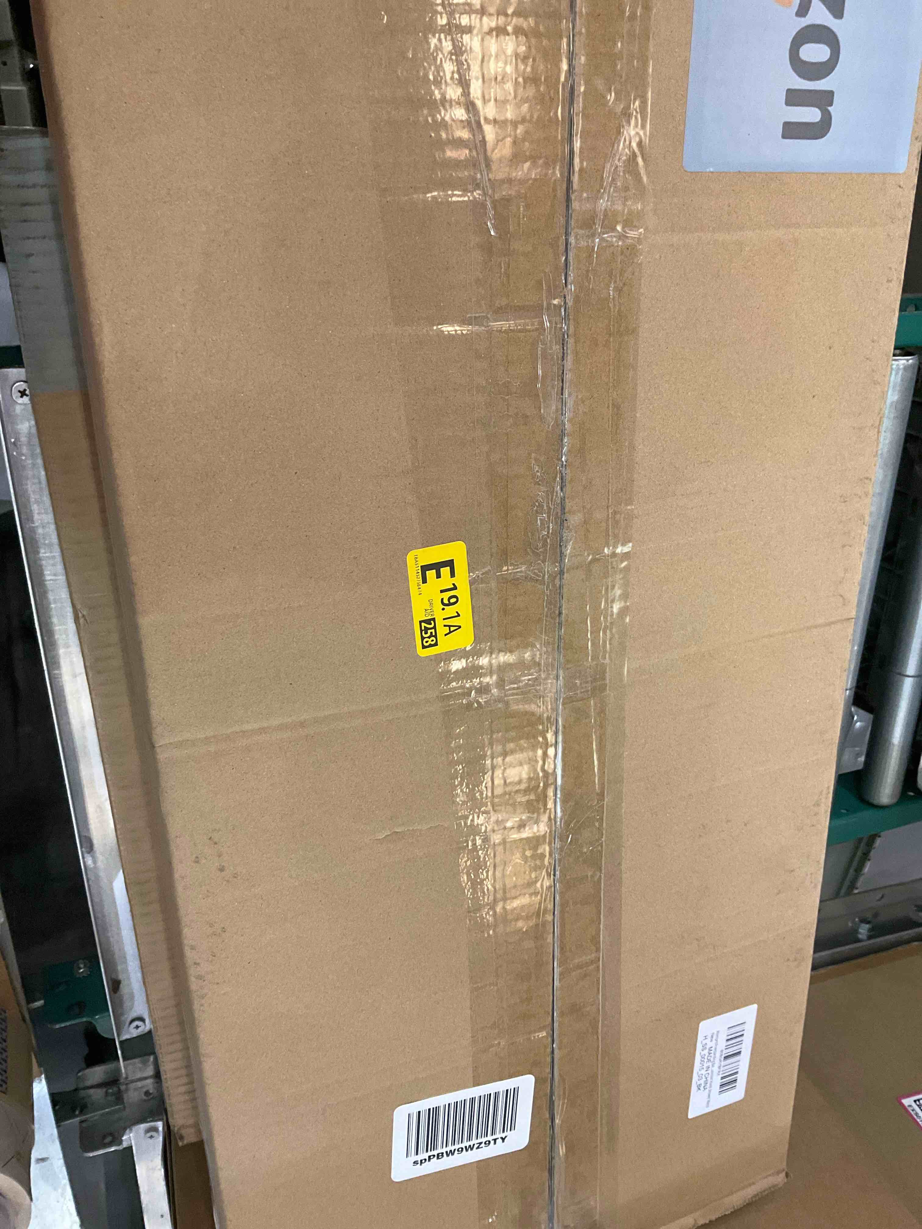 https://s3.amazonaws.com/lotting-images-prod/bidfta/EXS01107728_1708530571314.jpeg