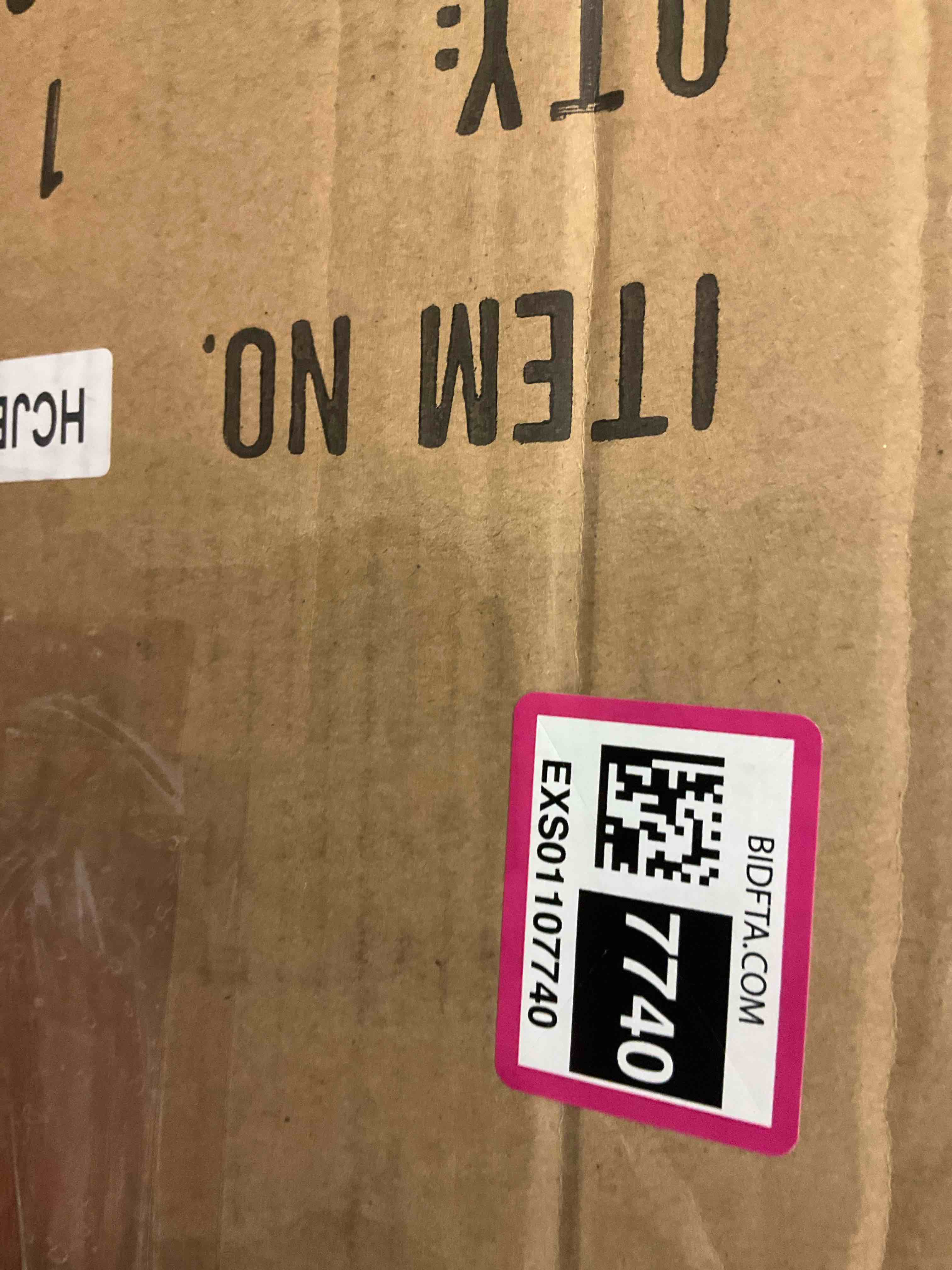 https://s3.amazonaws.com/lotting-images-prod/bidfta/EXS01107740_1708533505417.jpeg