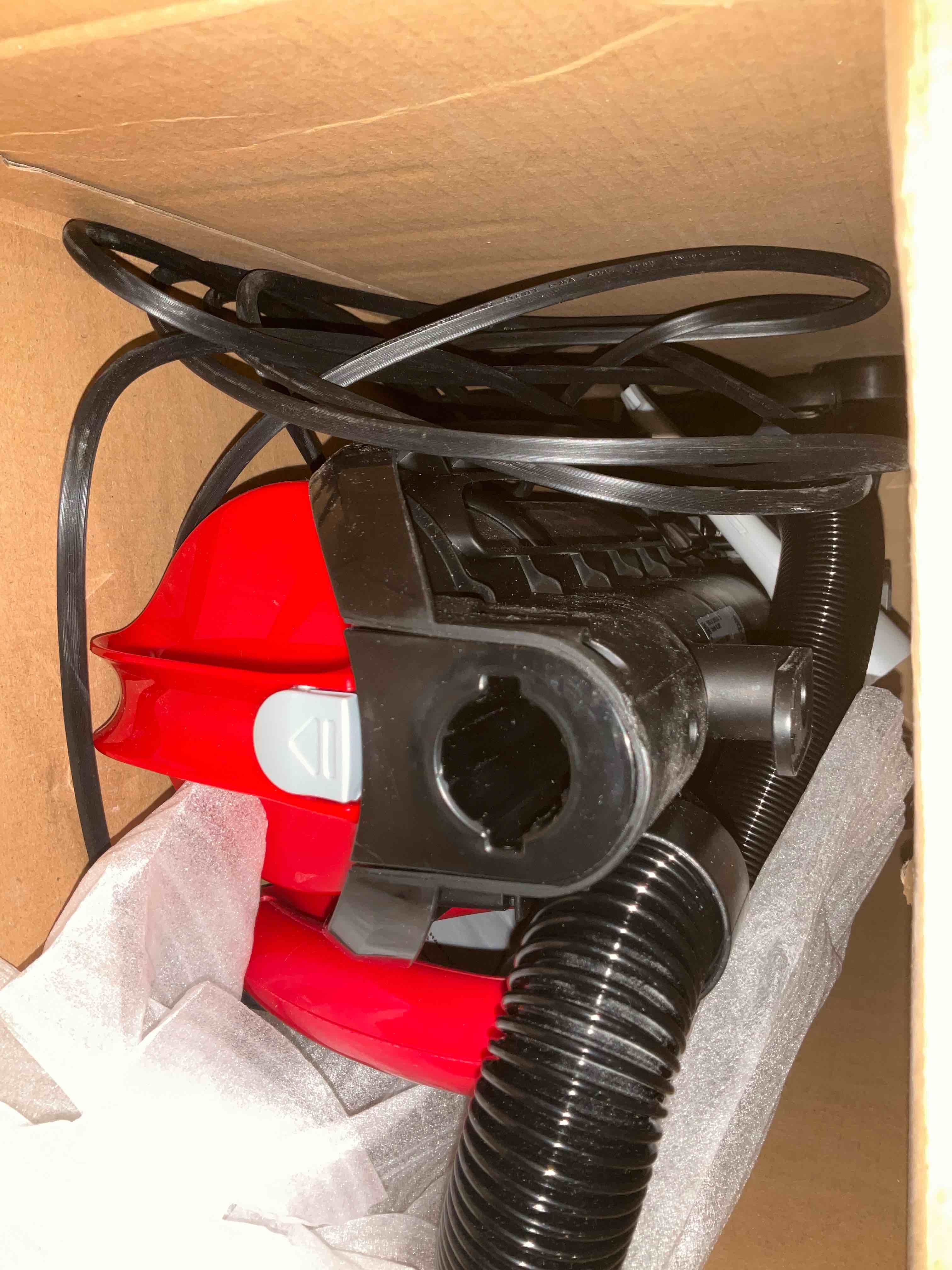 https://s3.amazonaws.com/lotting-images-prod/bidfta/EXS01107898_1708692021547.jpeg