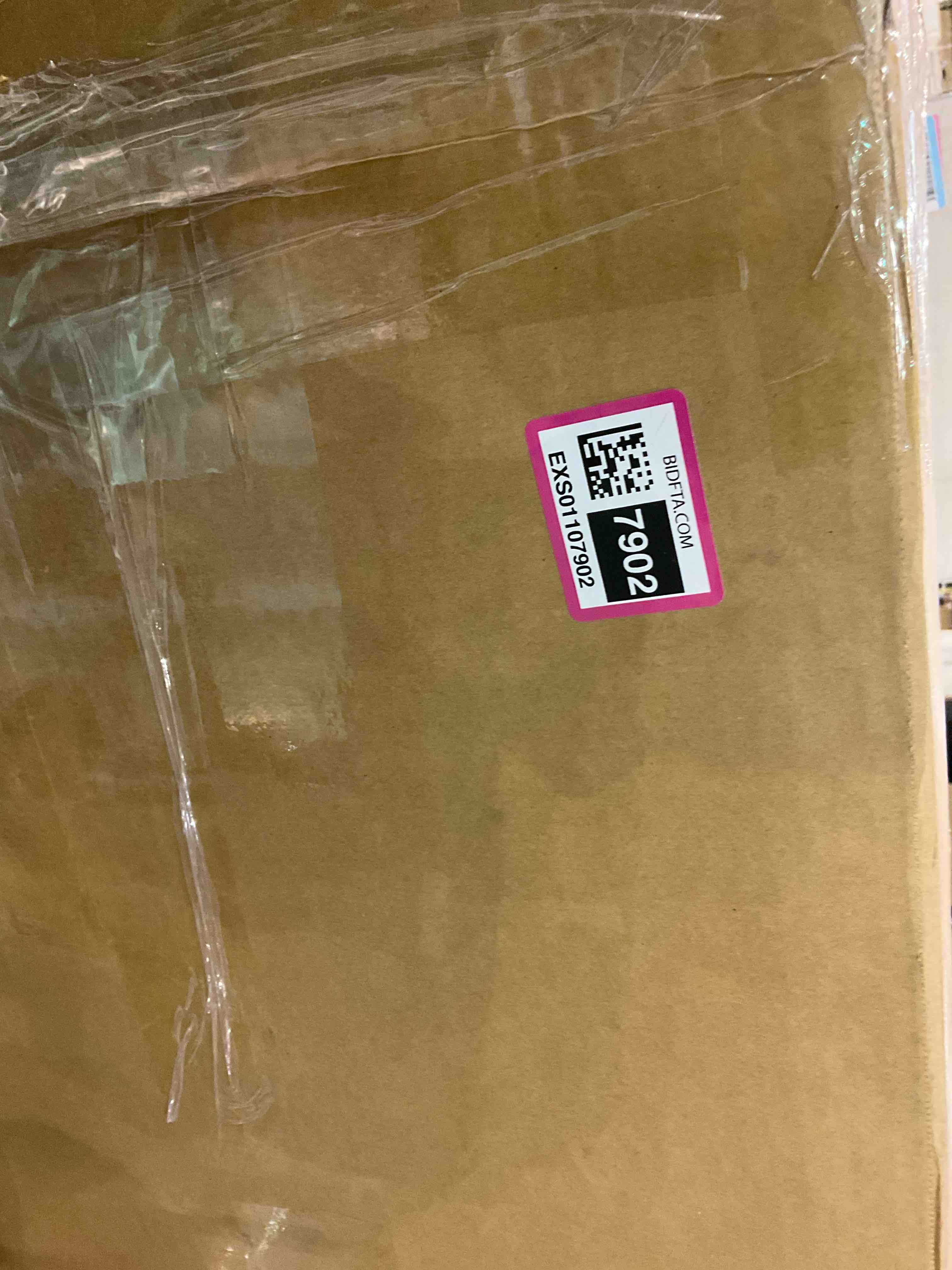 https://s3.amazonaws.com/lotting-images-prod/bidfta/EXS01107902_1708692682230.jpeg