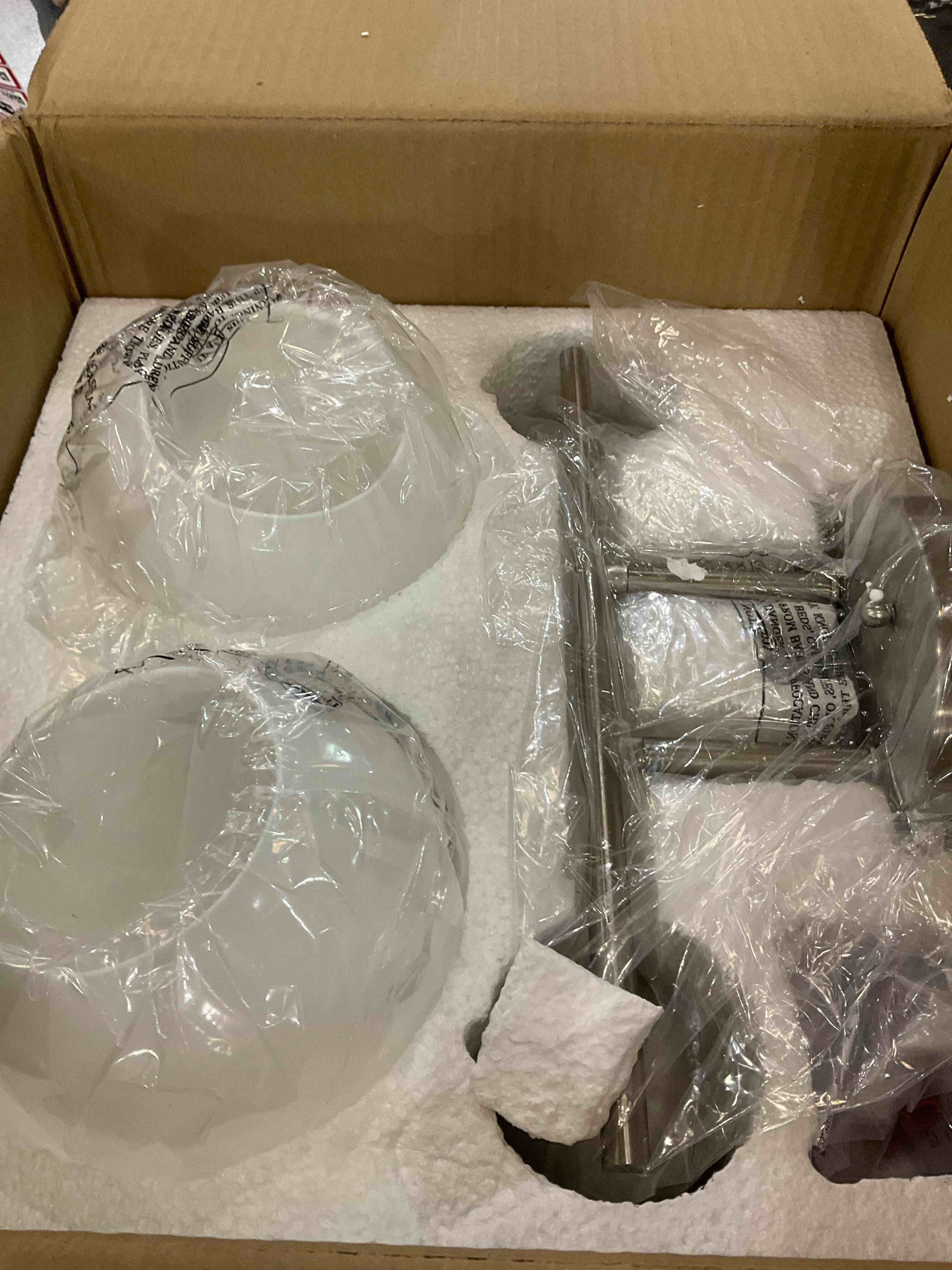 https://s3.amazonaws.com/lotting-images-prod/bidfta/EXS01108093_1707415491496.jpeg