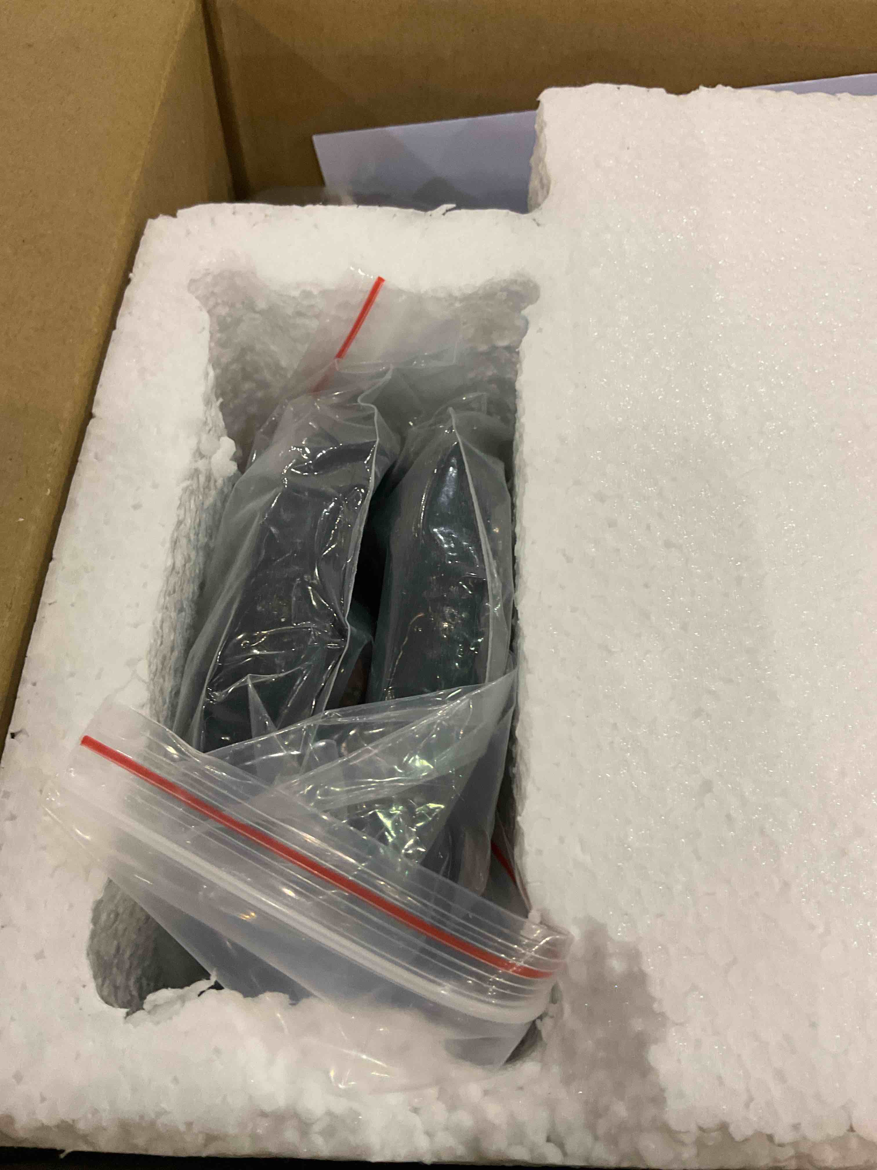 https://s3.amazonaws.com/lotting-images-prod/bidfta/EXS01108183_1707918563340.jpeg