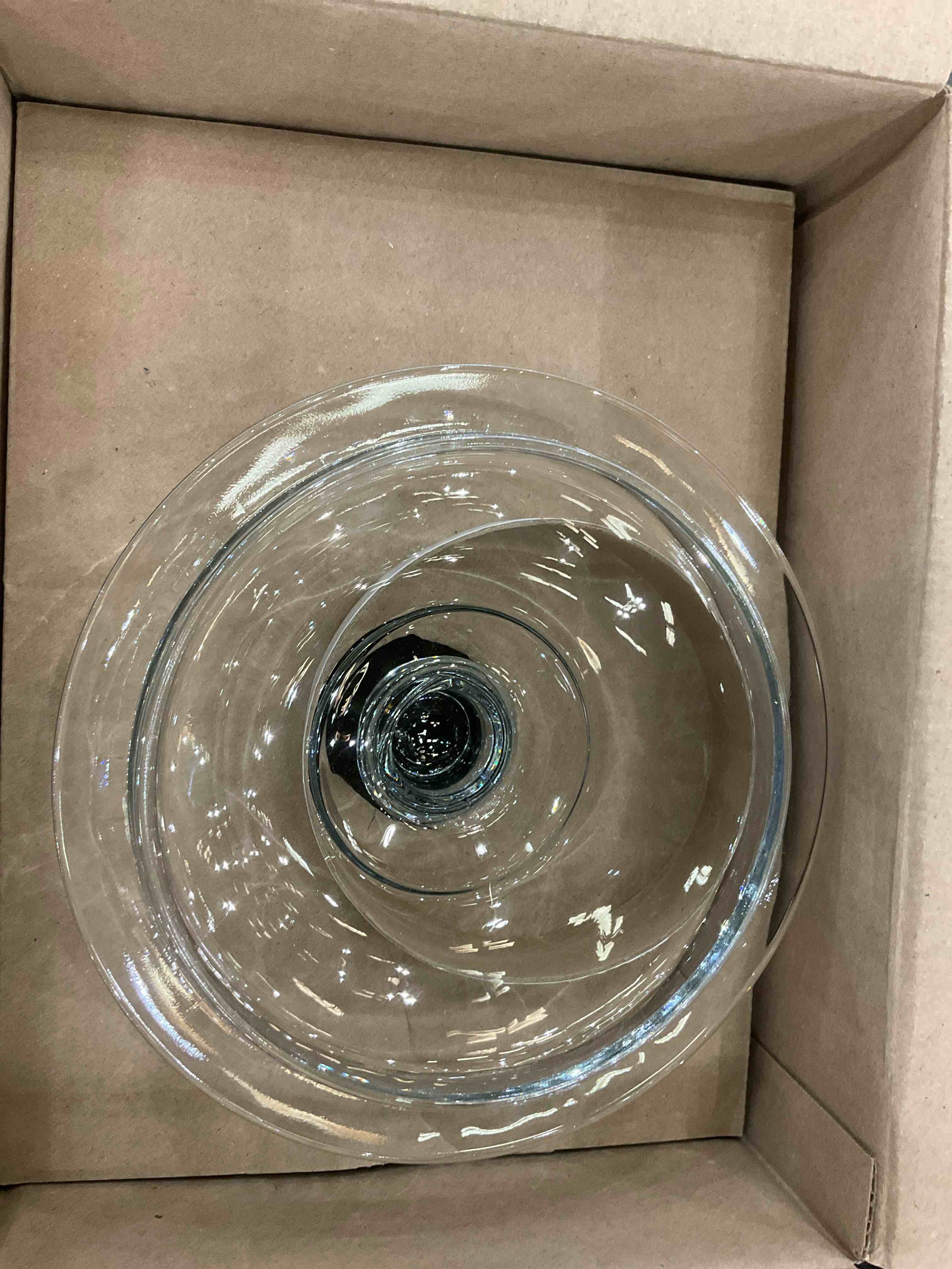 https://s3.amazonaws.com/lotting-images-prod/bidfta/EXS01110083_1705949003486.jpeg