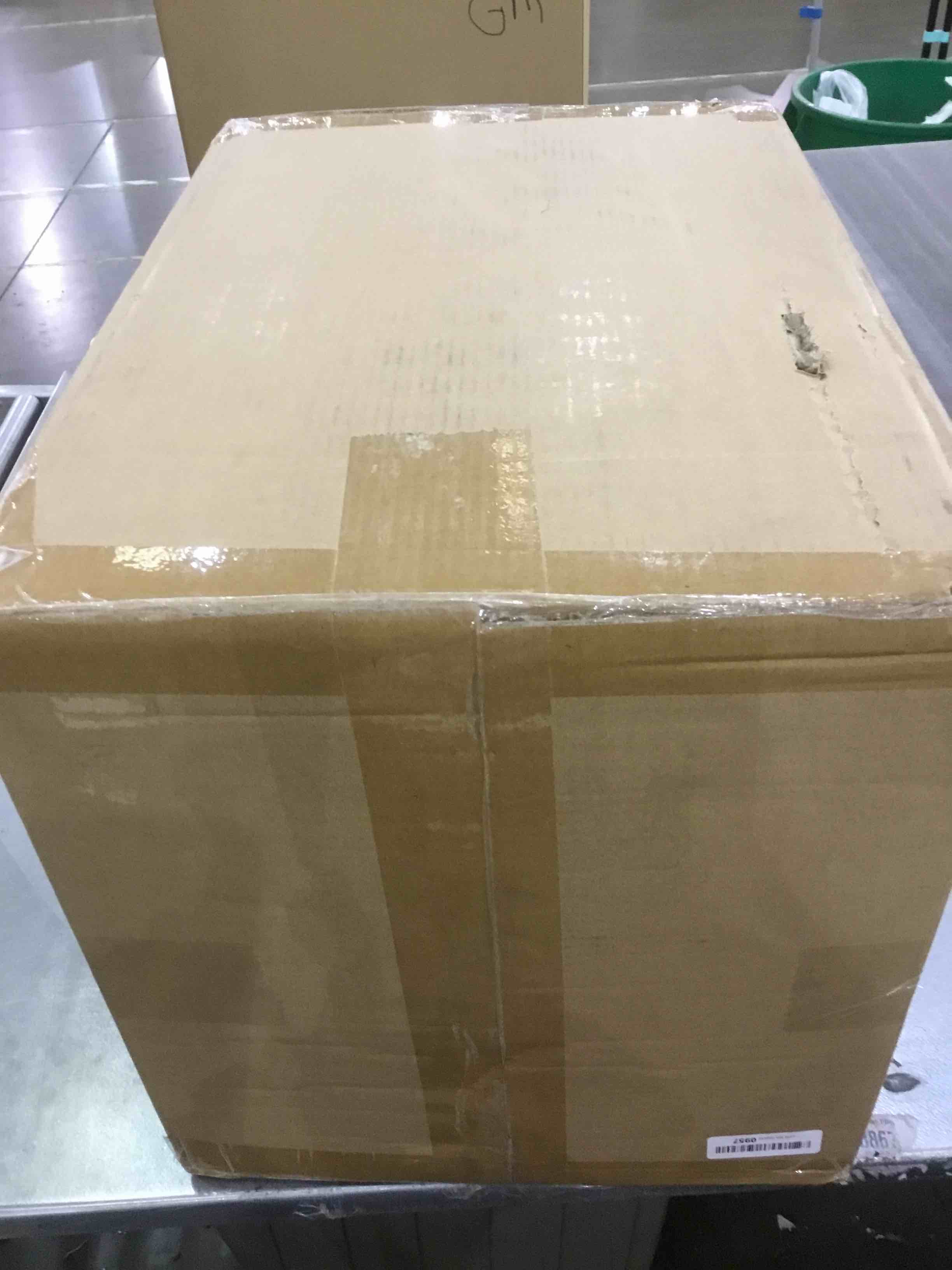 https://s3.amazonaws.com/lotting-images-prod/bidfta/EXS01110230_1706042921754.jpeg