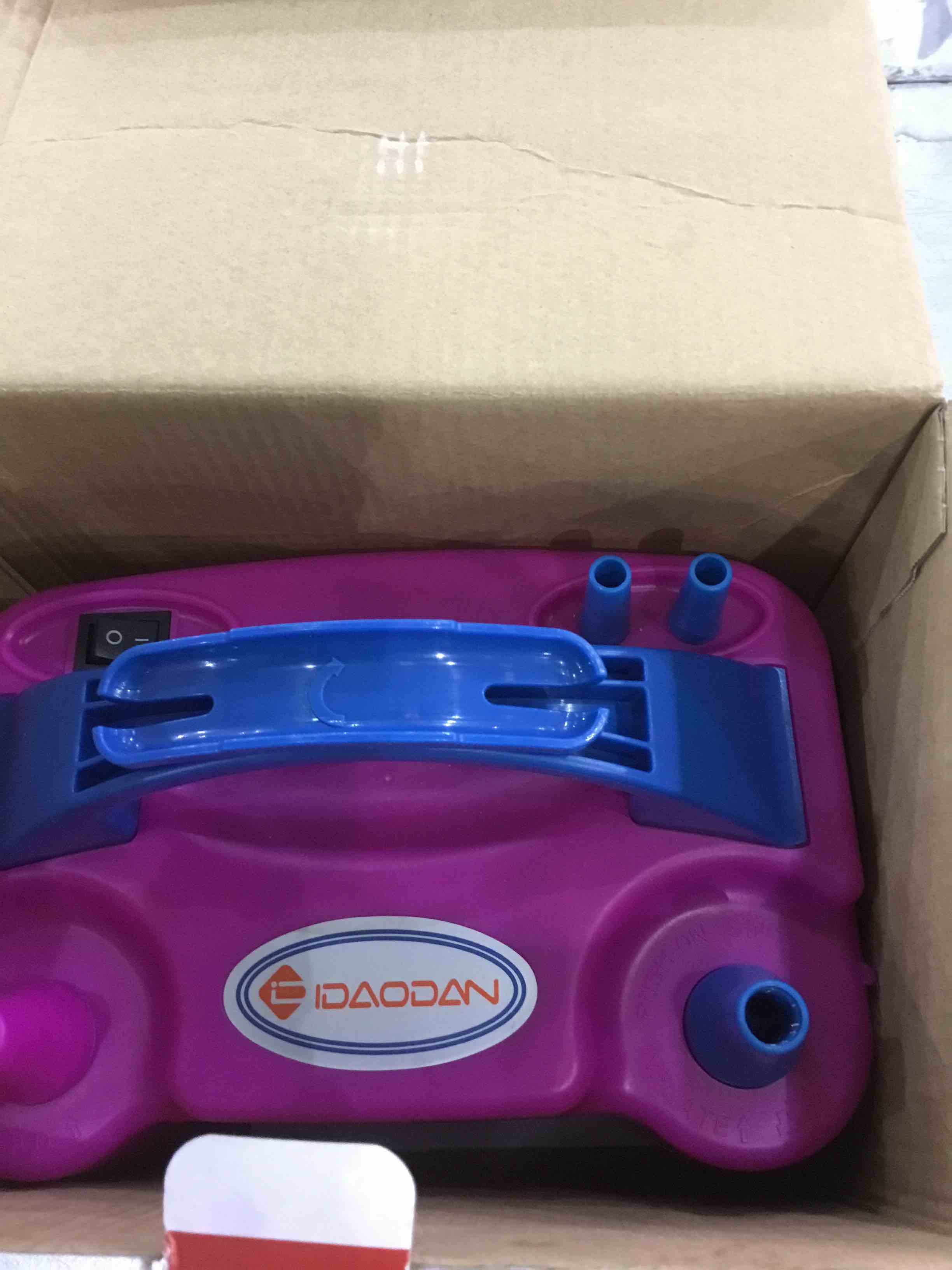 https://s3.amazonaws.com/lotting-images-prod/bidfta/EXS01110347_1706121117673.jpeg