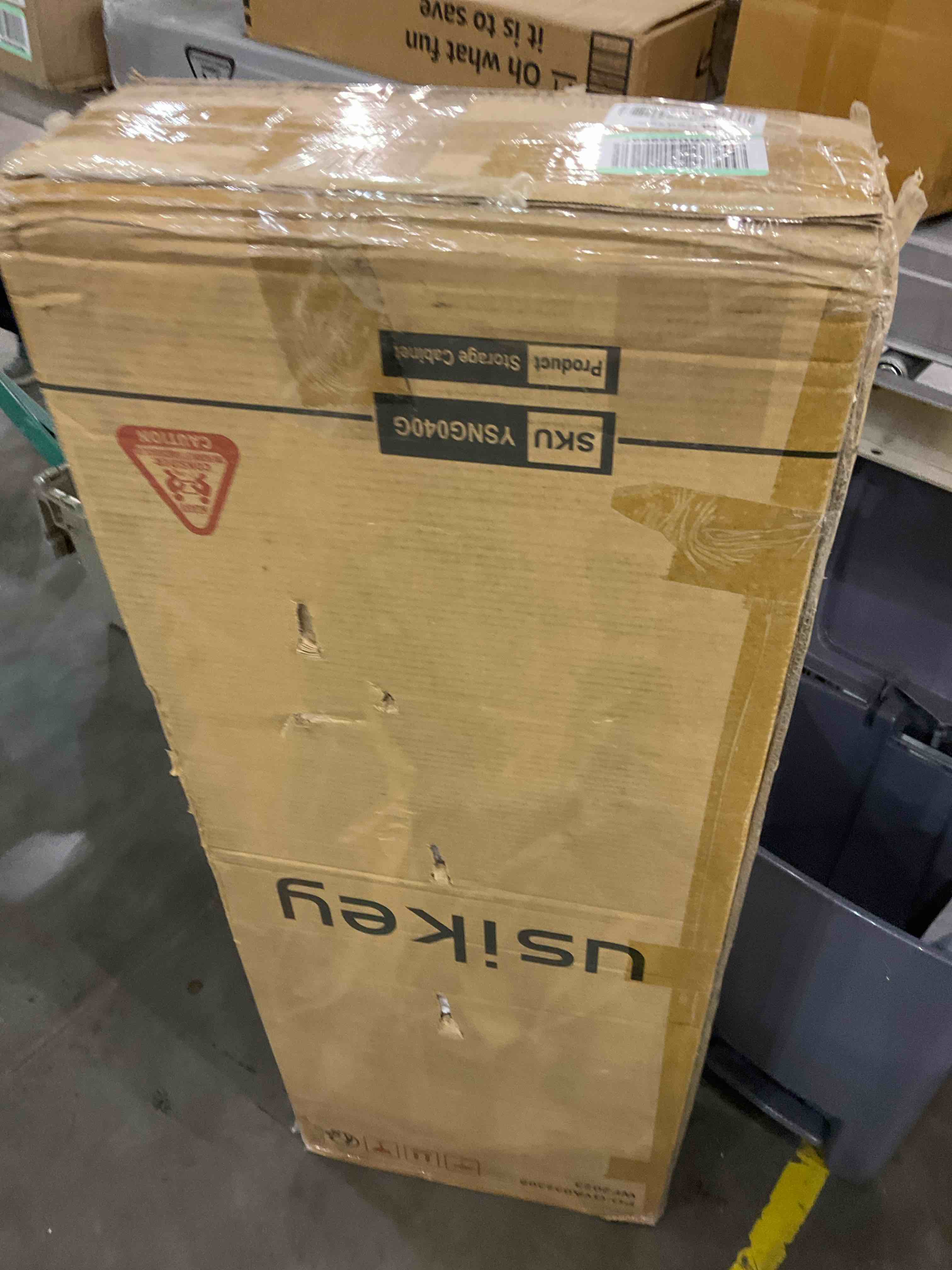 https://s3.amazonaws.com/lotting-images-prod/bidfta/EXS01110374_1706128680334.jpeg