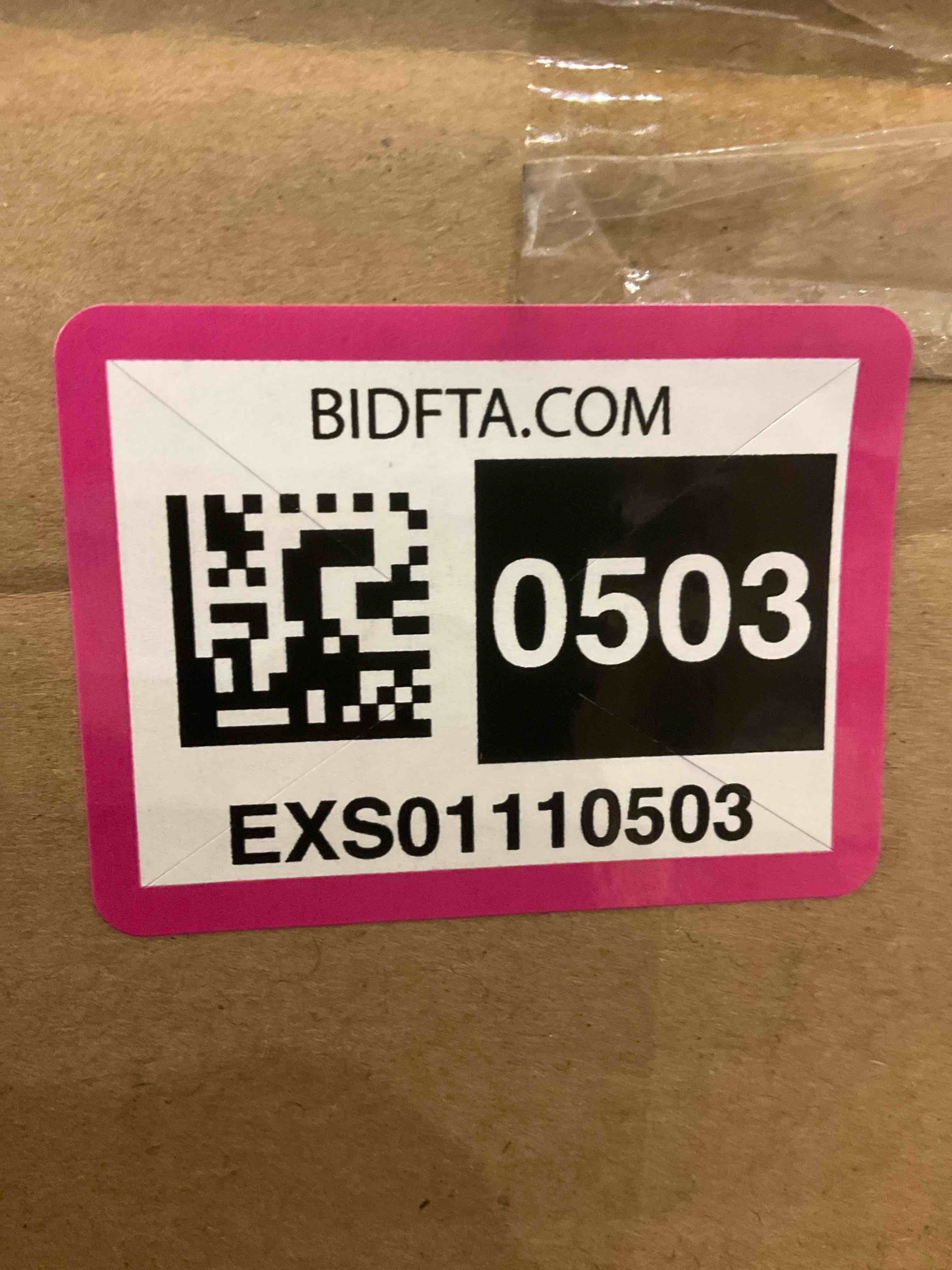 https://s3.amazonaws.com/lotting-images-prod/bidfta/EXS01110503_1704911392385.jpeg