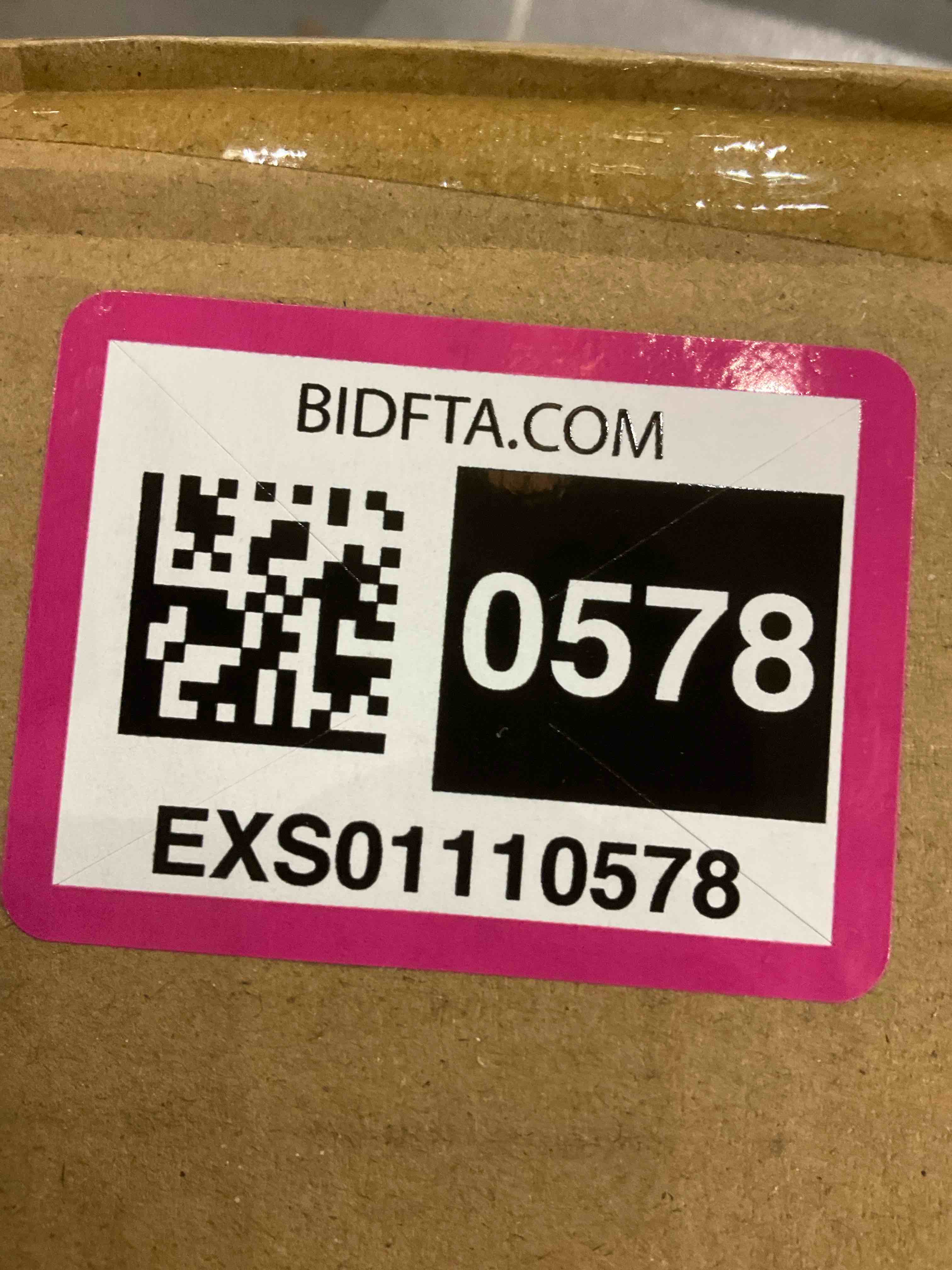 https://s3.amazonaws.com/lotting-images-prod/bidfta/EXS01110578_1704984037994.jpeg