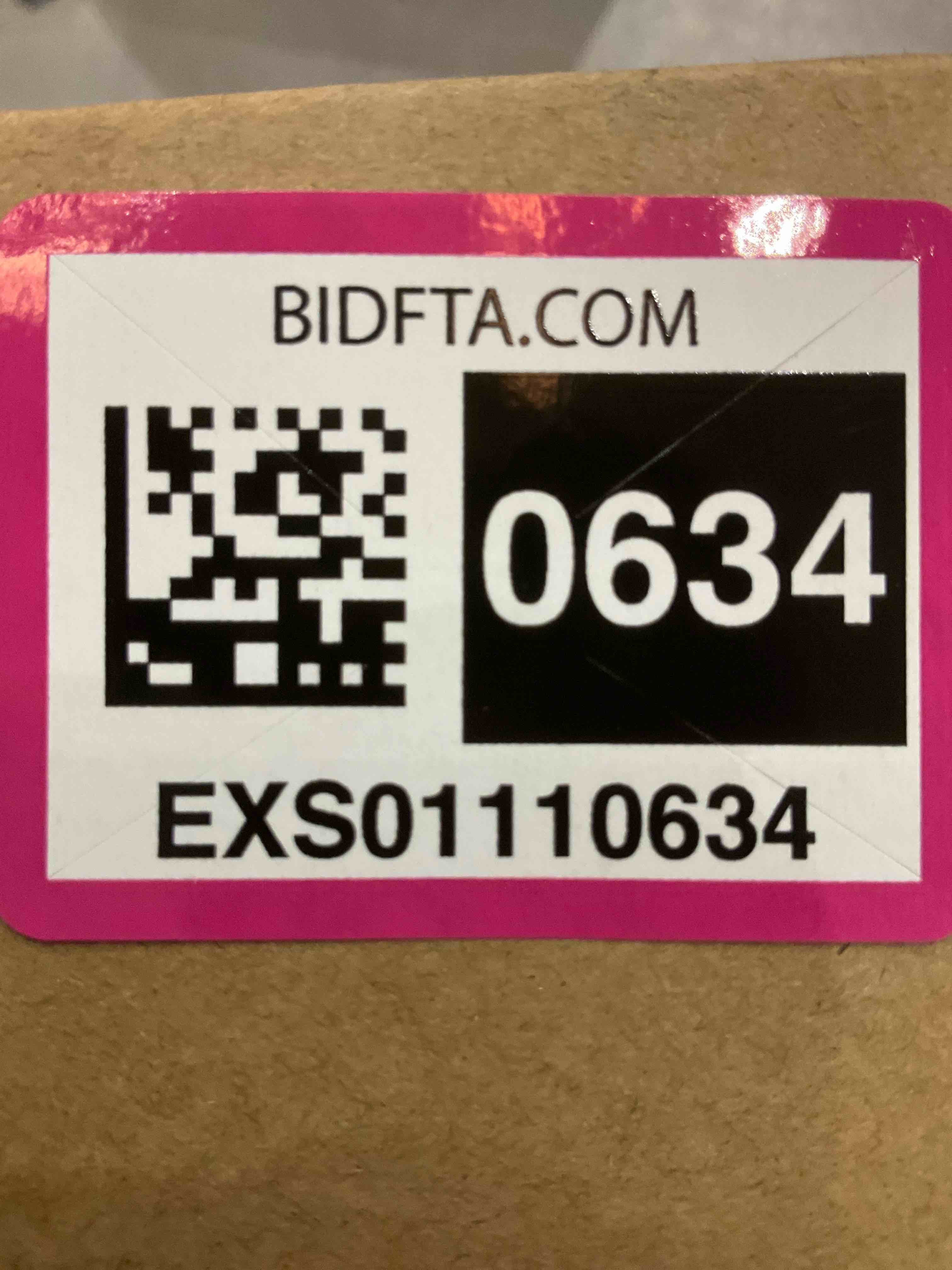 https://s3.amazonaws.com/lotting-images-prod/bidfta/EXS01110634_1704997952951.jpeg