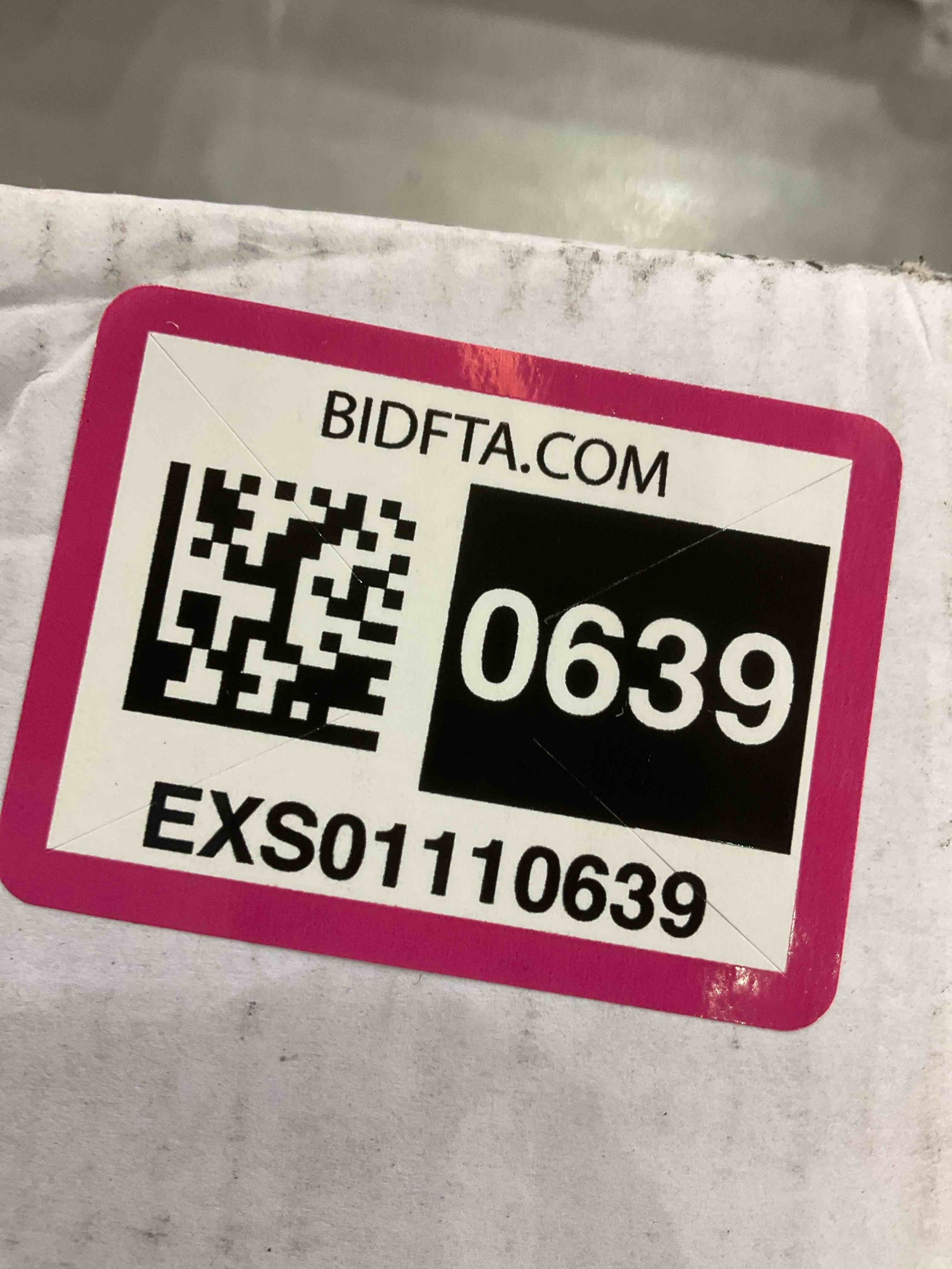 https://s3.amazonaws.com/lotting-images-prod/bidfta/EXS01110639_1704998489625.jpeg