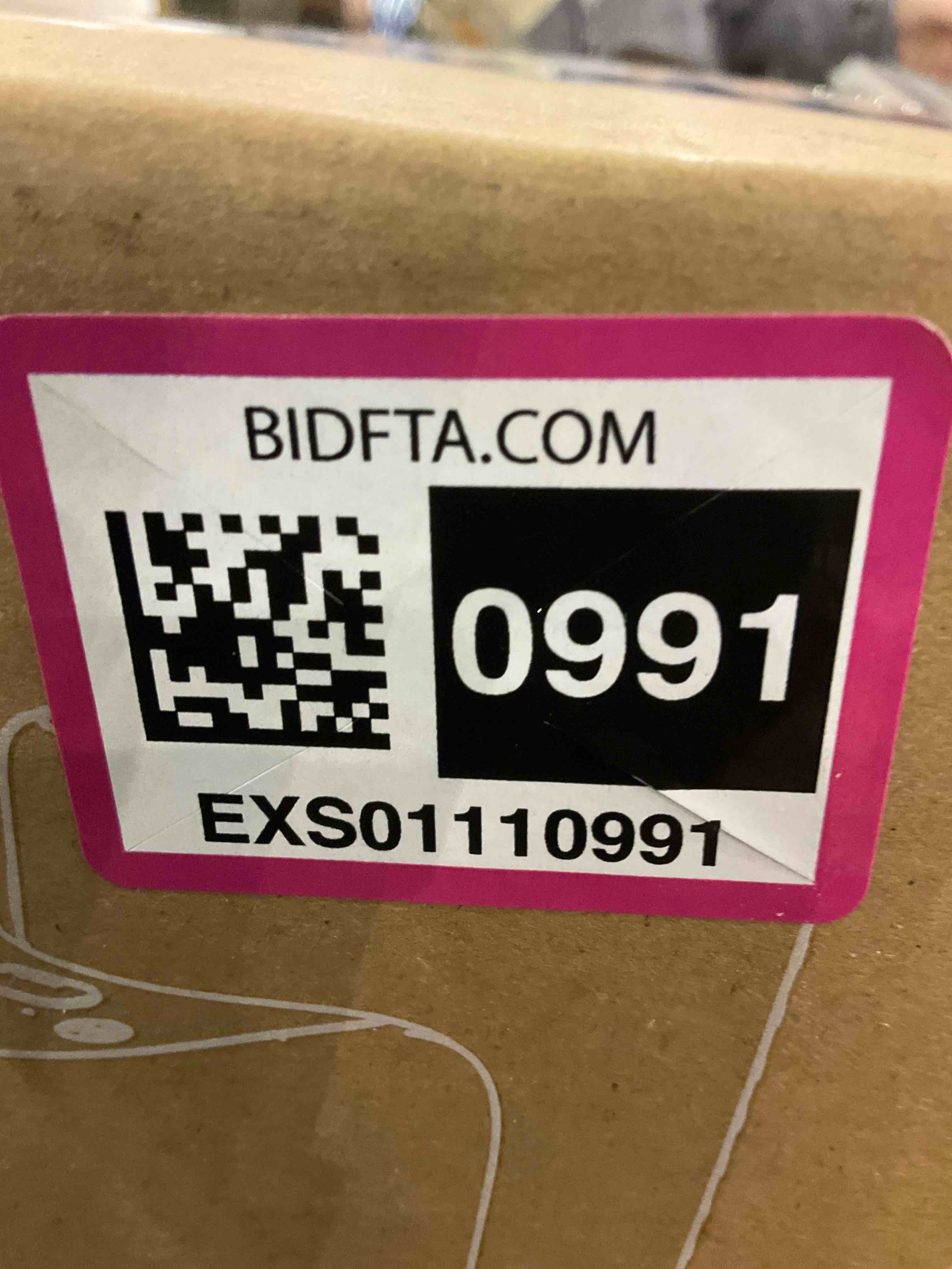 https://s3.amazonaws.com/lotting-images-prod/bidfta/EXS01110991_1706014494984.jpeg
