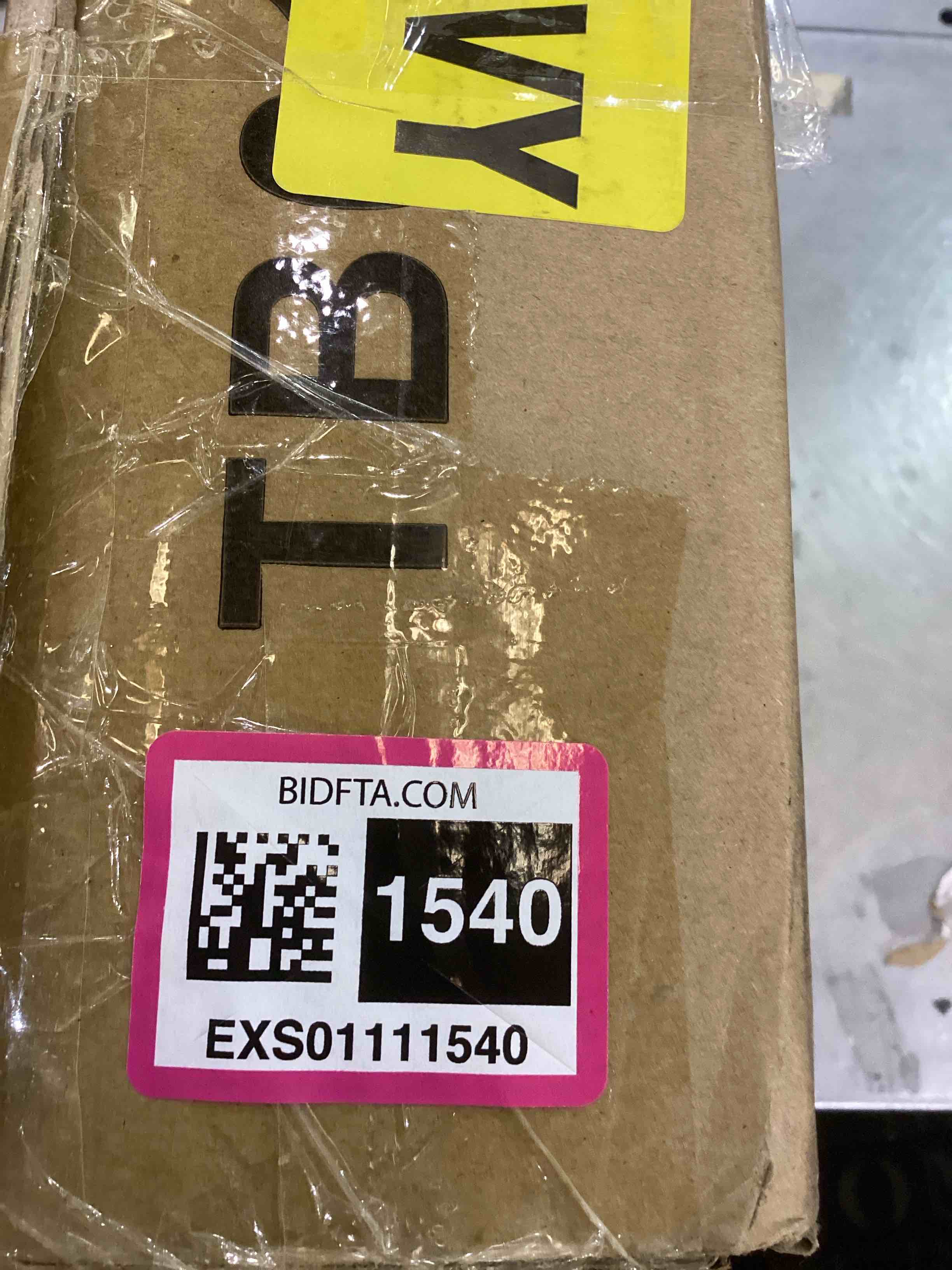 https://s3.amazonaws.com/lotting-images-prod/bidfta/EXS01111540_1704998378564.jpeg