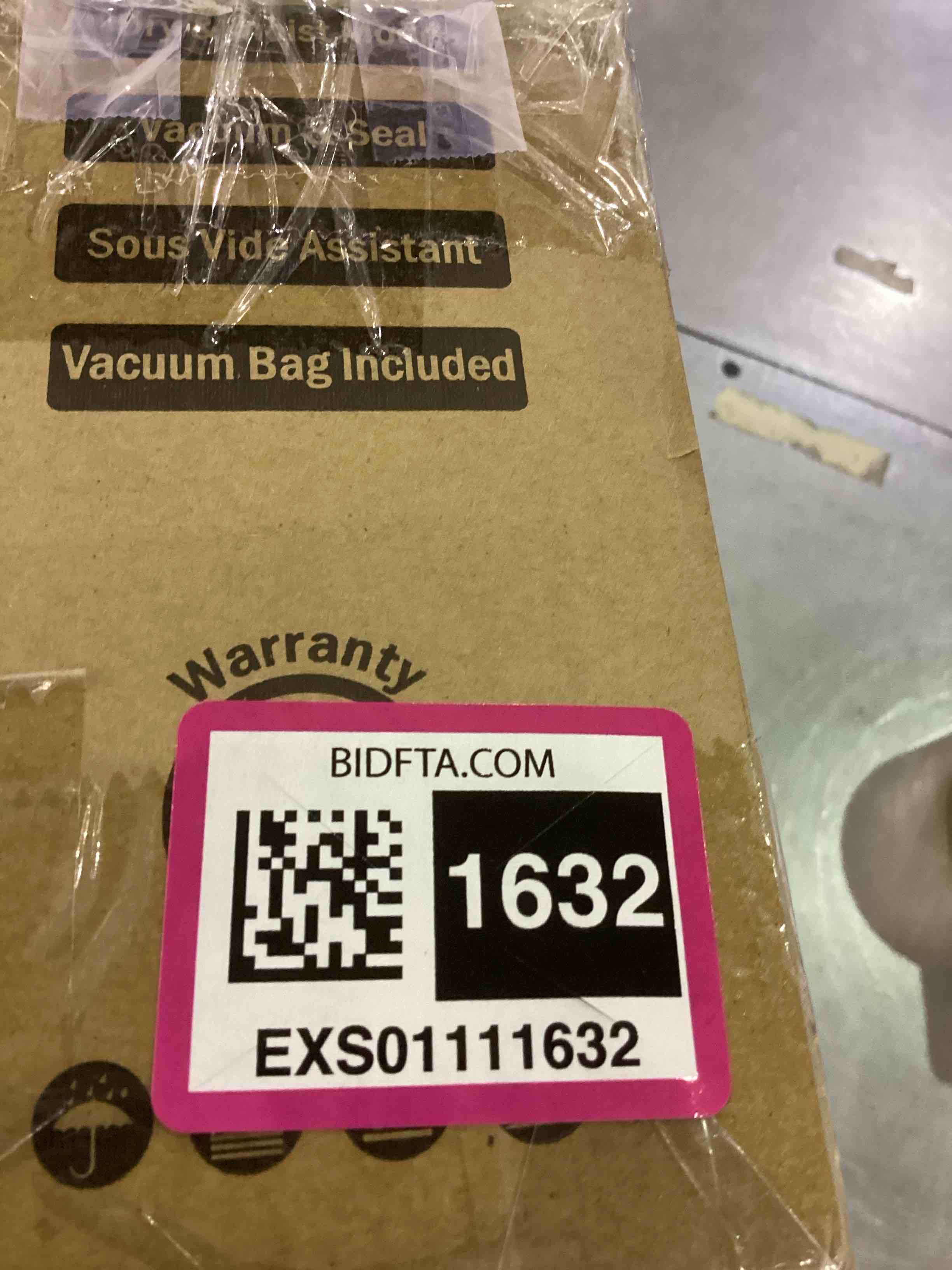 https://s3.amazonaws.com/lotting-images-prod/bidfta/EXS01111632_1705067291489.jpeg