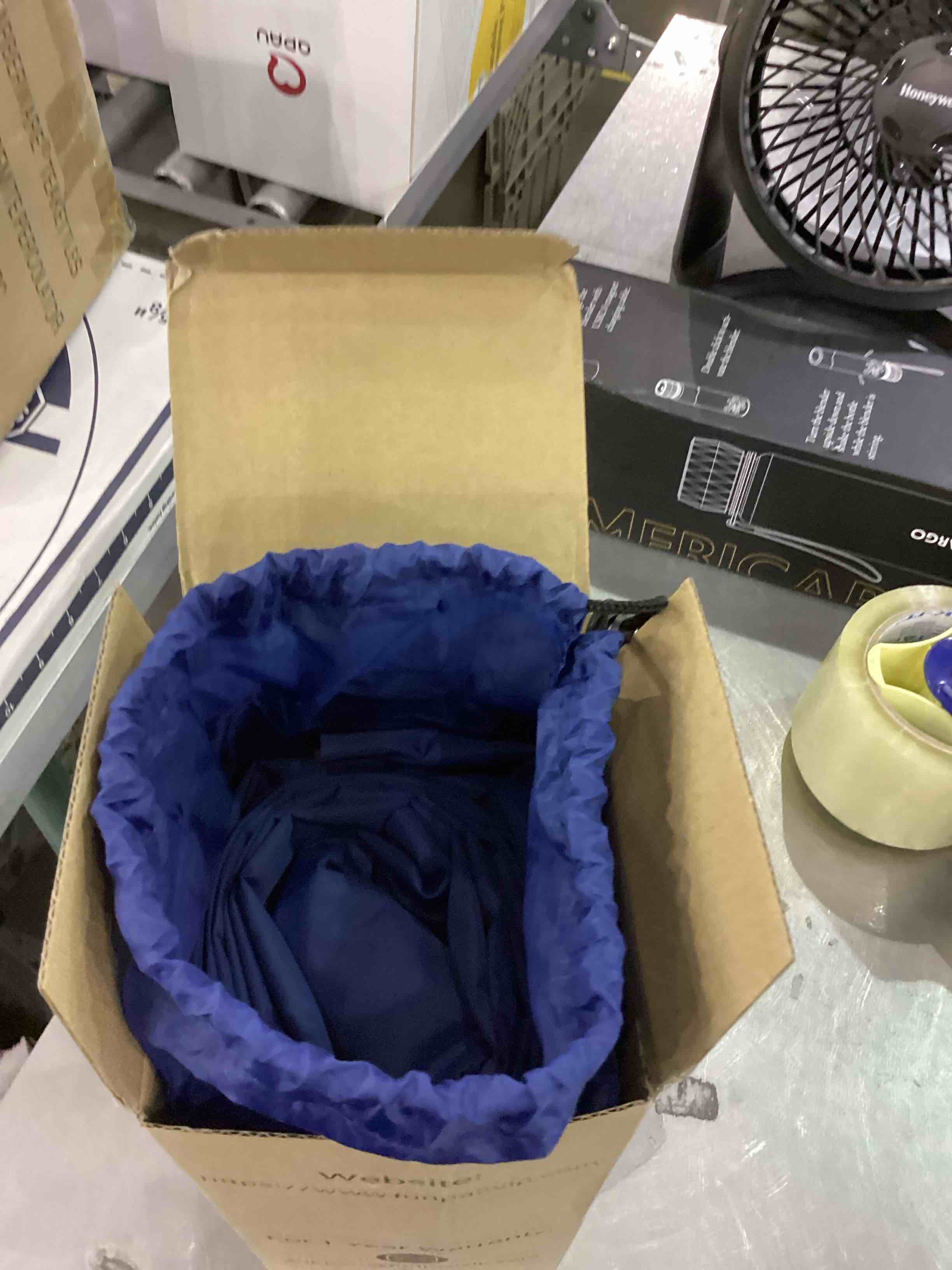 https://s3.amazonaws.com/lotting-images-prod/bidfta/EXS01111655_1705072849356.jpeg