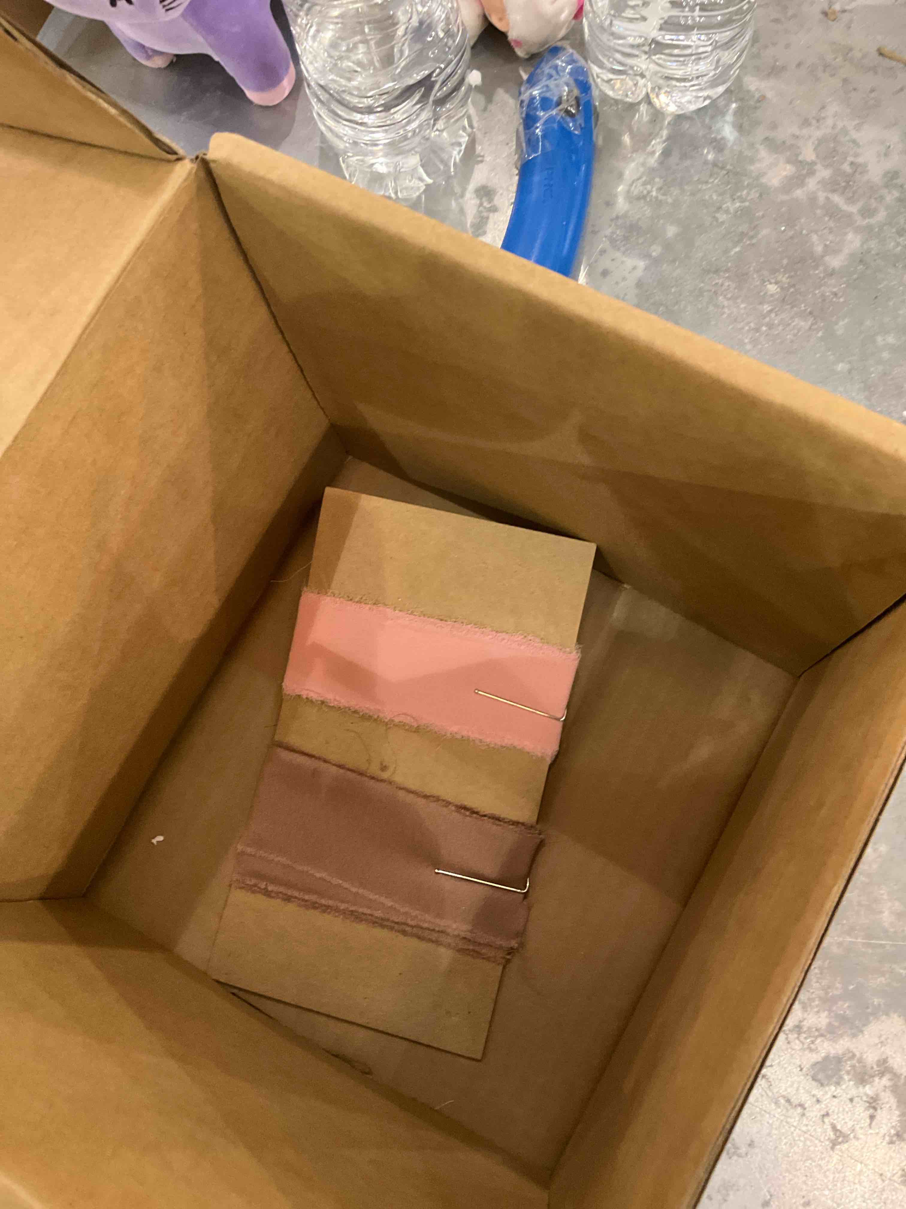 https://s3.amazonaws.com/lotting-images-prod/bidfta/EXS01113036_1705953534996.jpeg