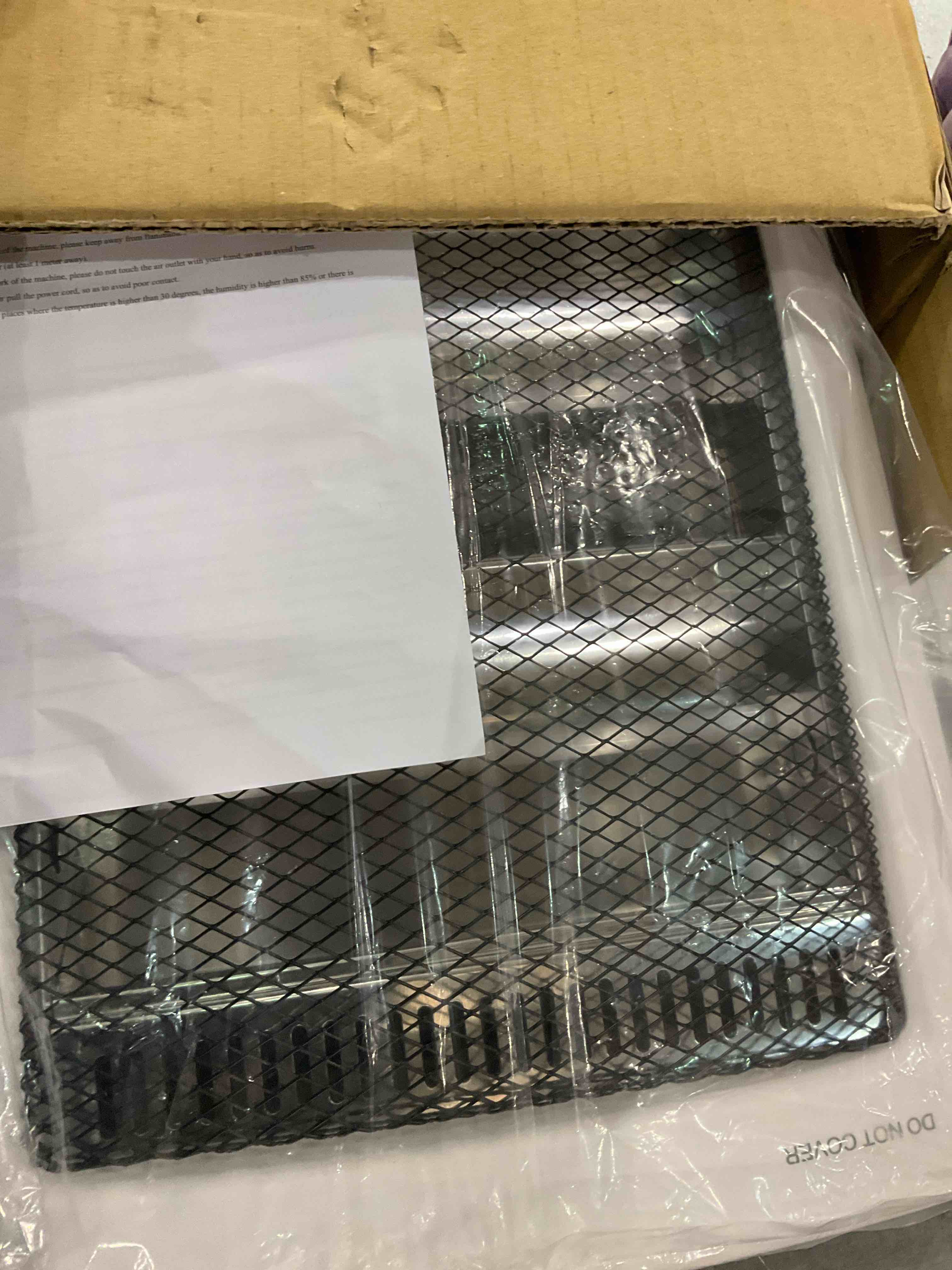 https://s3.amazonaws.com/lotting-images-prod/bidfta/EXS01113290_1706108892417.jpeg