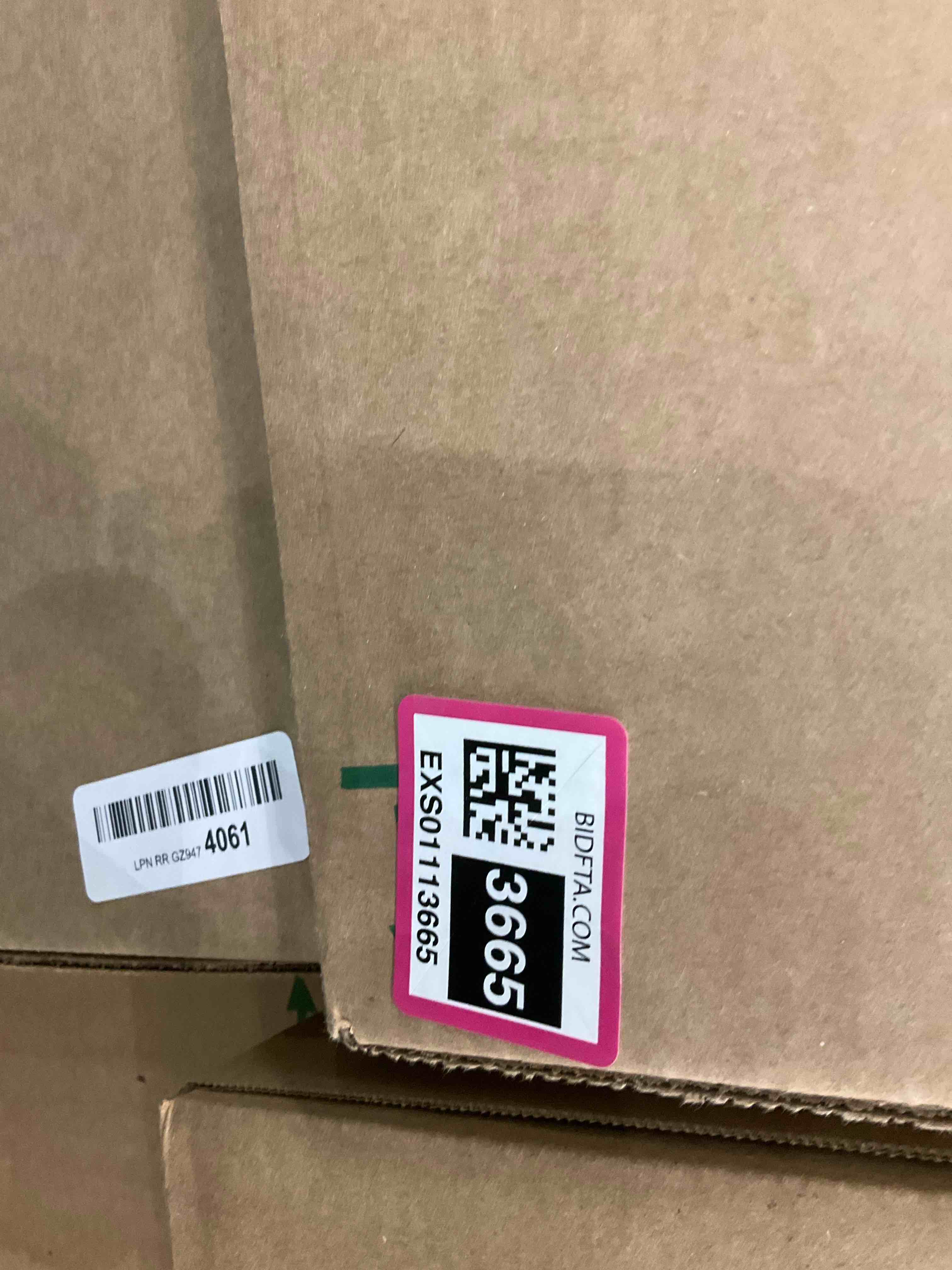 https://s3.amazonaws.com/lotting-images-prod/bidfta/EXS01113665_1705937518320.jpeg
