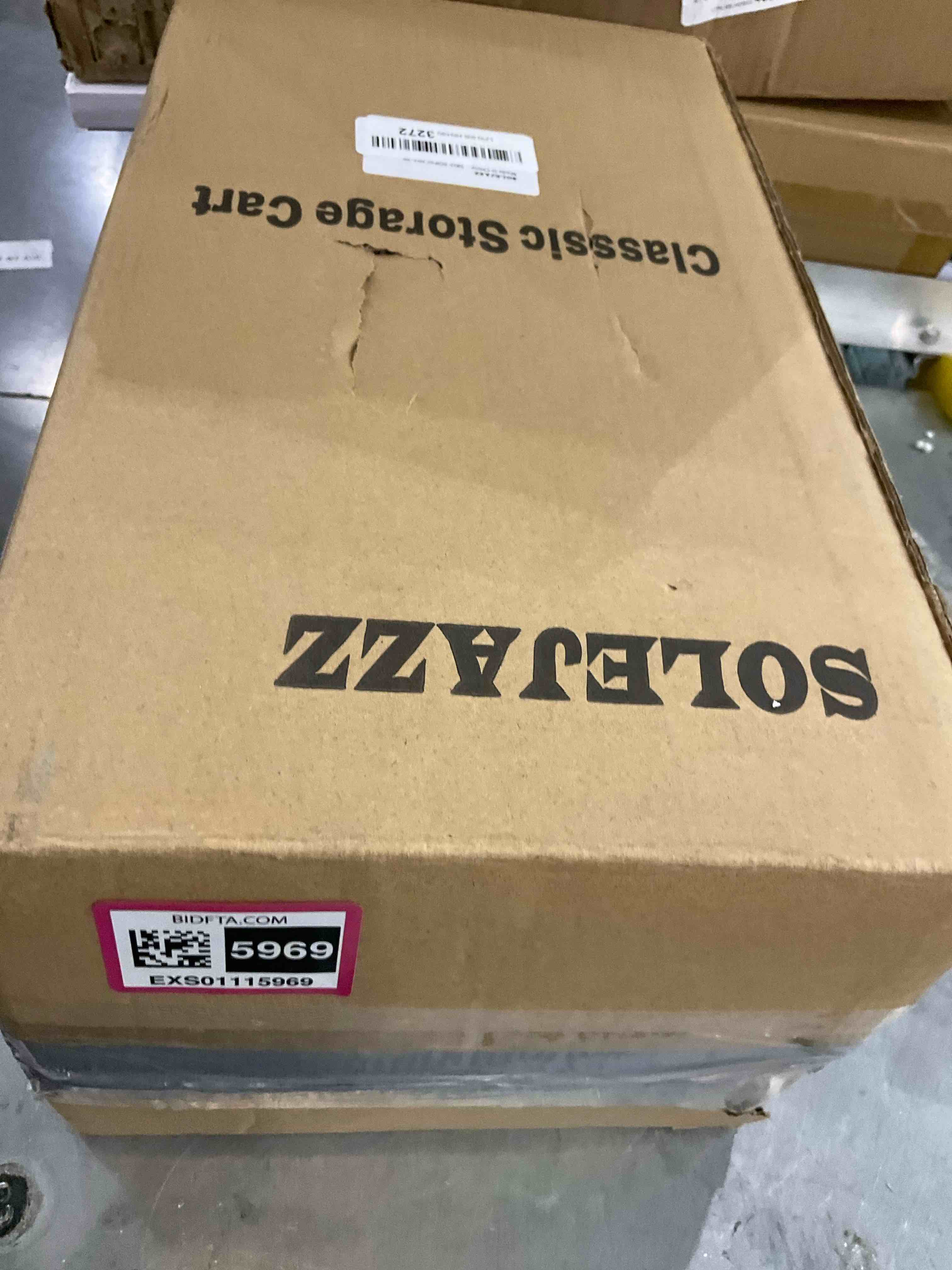 https://s3.amazonaws.com/lotting-images-prod/bidfta/EXS01115969_1705519033620.jpeg