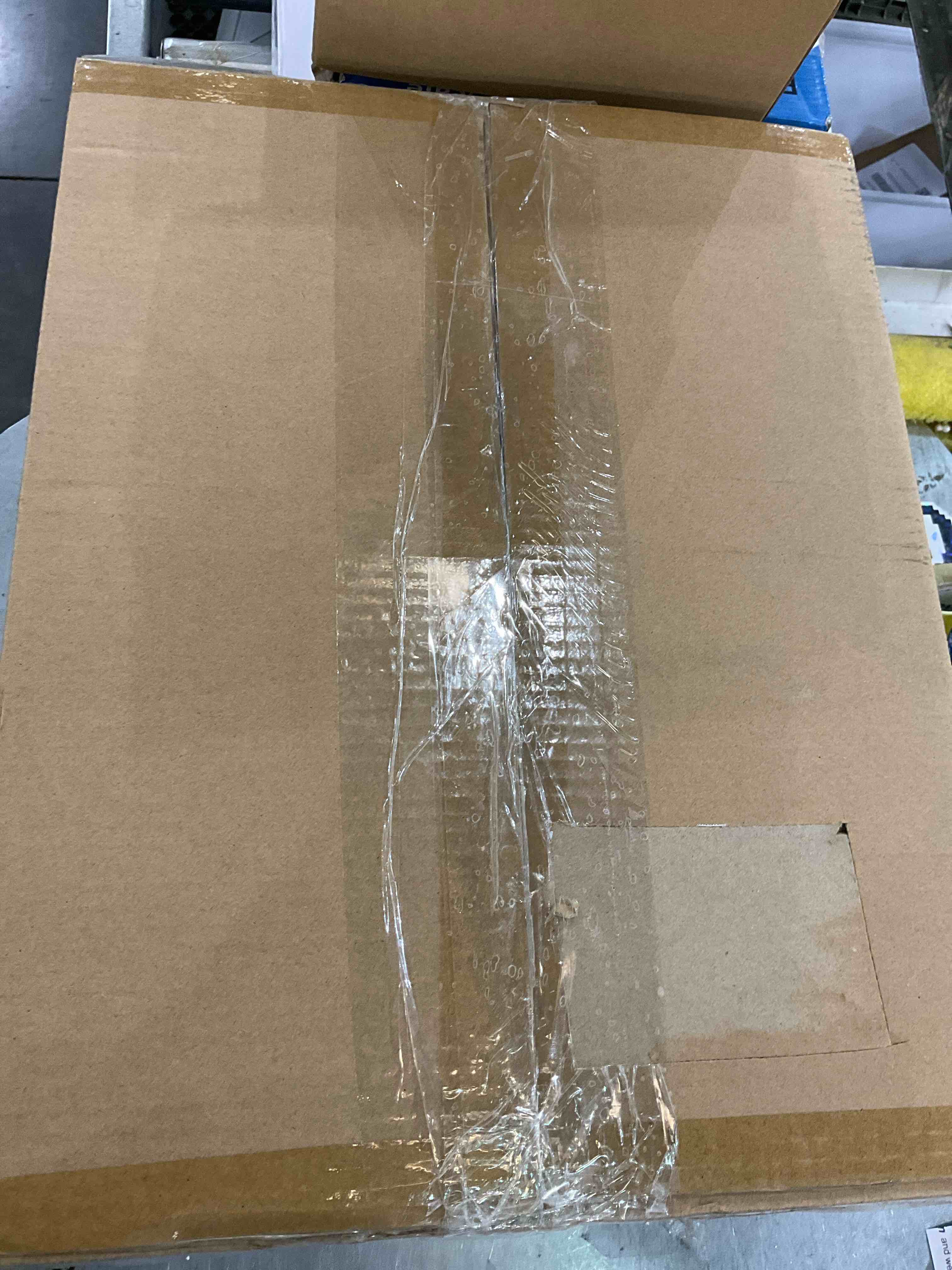 https://s3.amazonaws.com/lotting-images-prod/bidfta/EXS01115976_1705519948419.jpeg