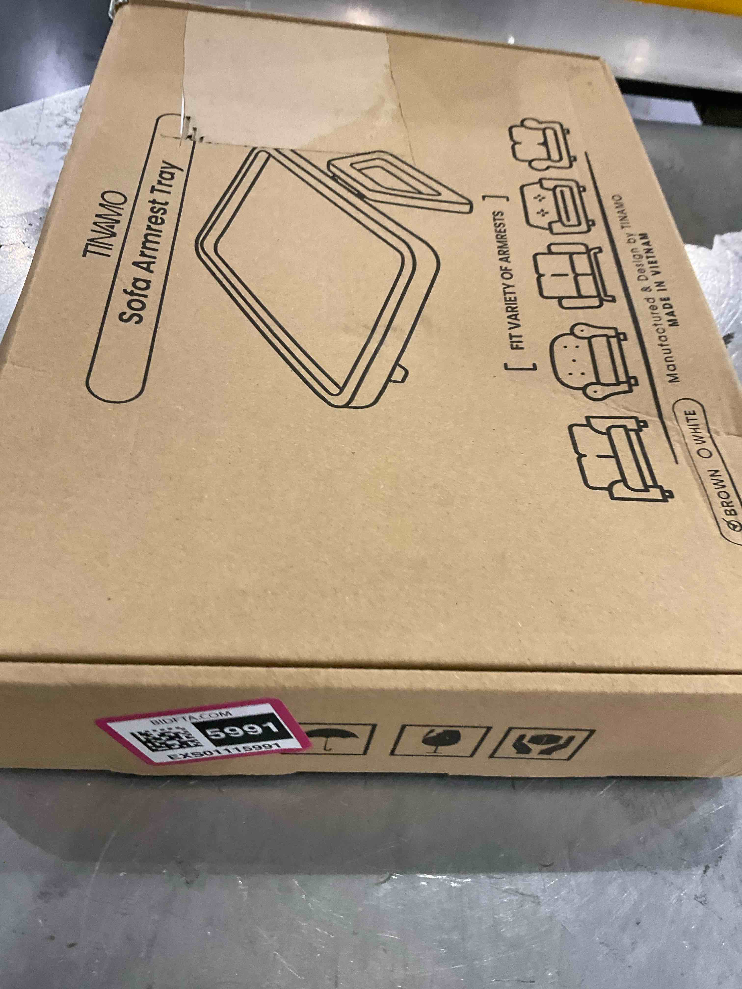 https://s3.amazonaws.com/lotting-images-prod/bidfta/EXS01115991_1705521287446.jpeg