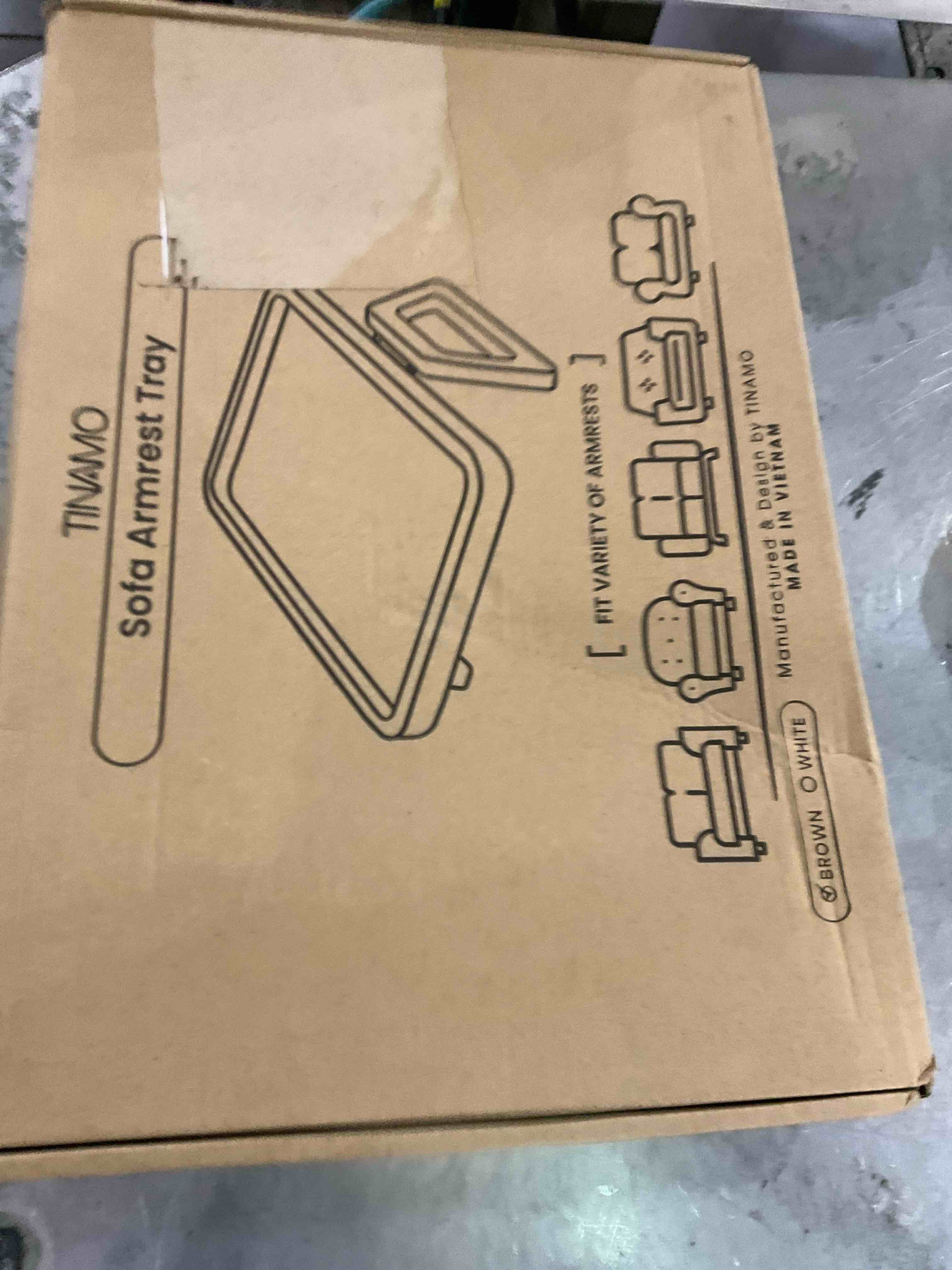 https://s3.amazonaws.com/lotting-images-prod/bidfta/EXS01115991_1705521288453.jpeg