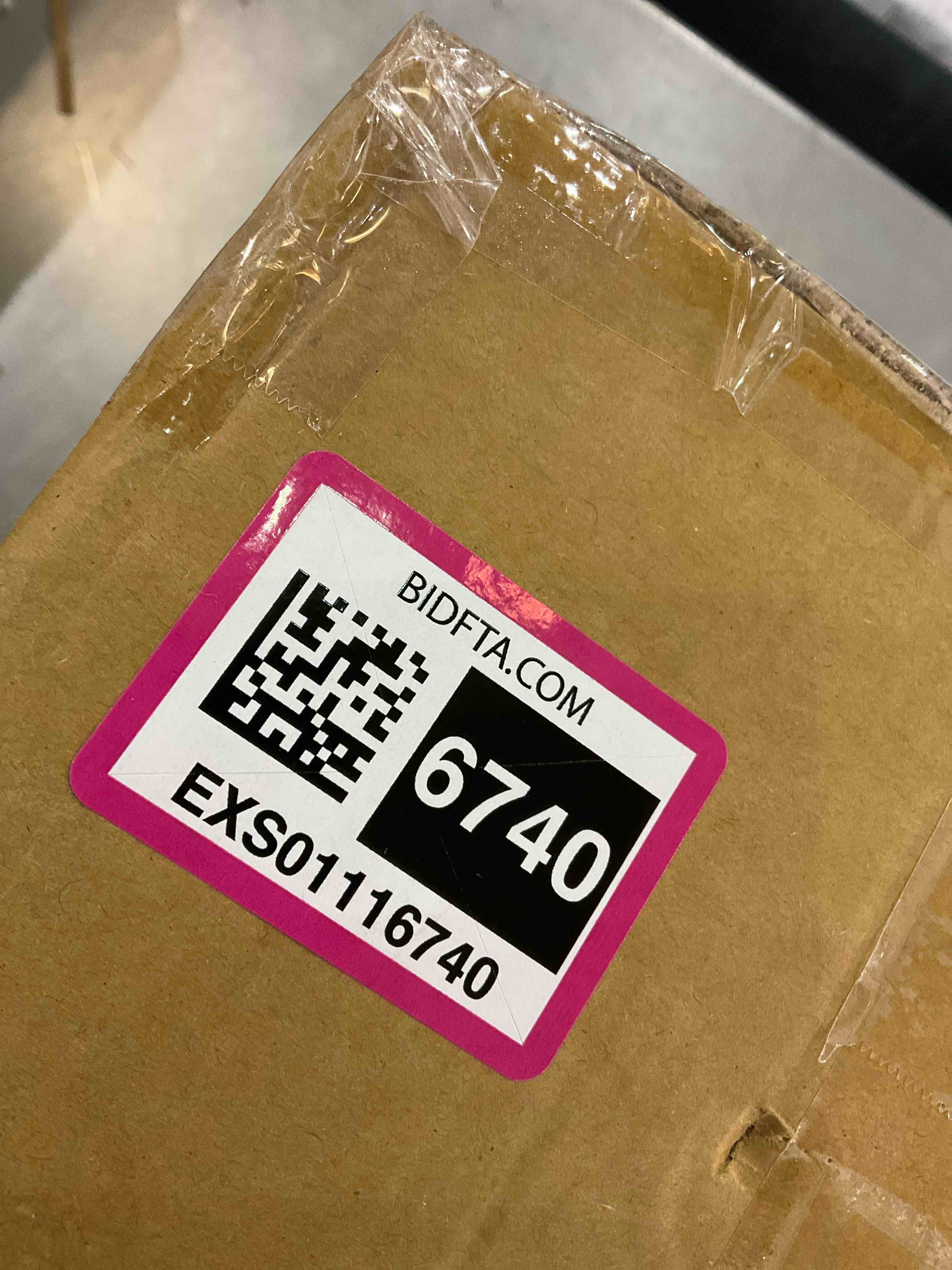 https://s3.amazonaws.com/lotting-images-prod/bidfta/EXS01116740_1705001551881.jpeg