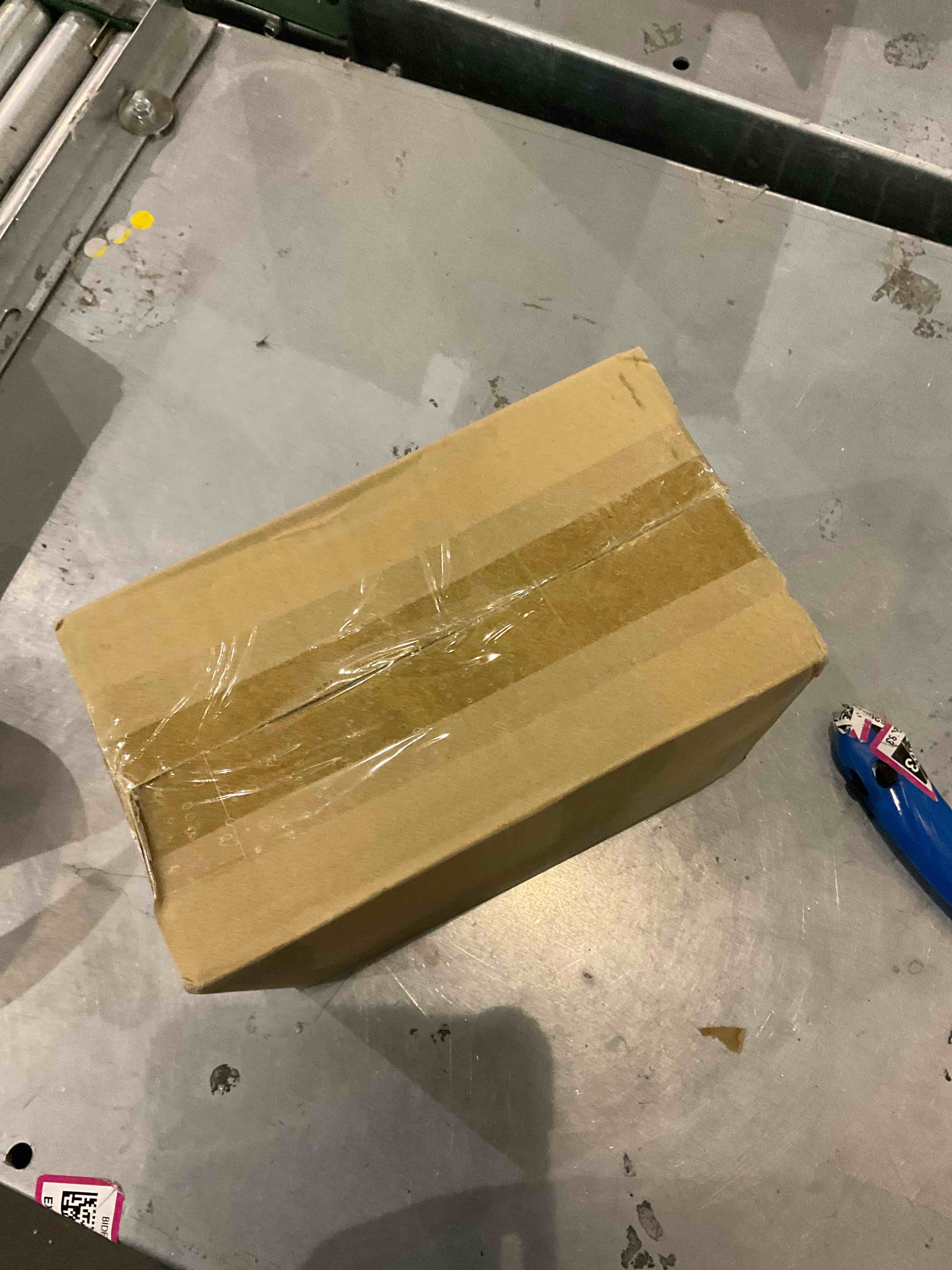 https://s3.amazonaws.com/lotting-images-prod/bidfta/EXS01117577_1704899450021.jpeg