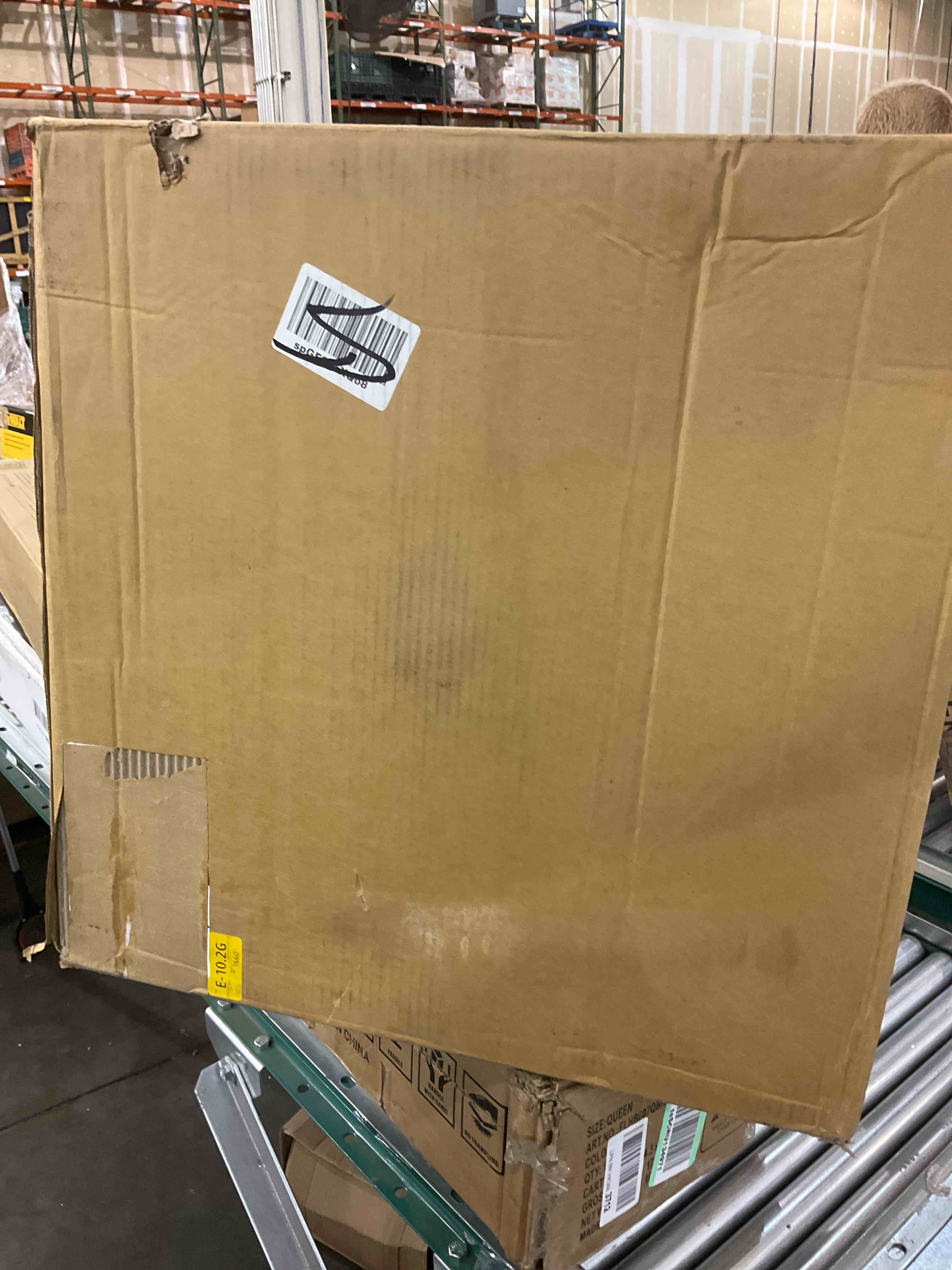 https://s3.amazonaws.com/lotting-images-prod/bidfta/EXS01117635_1704910169030.jpeg